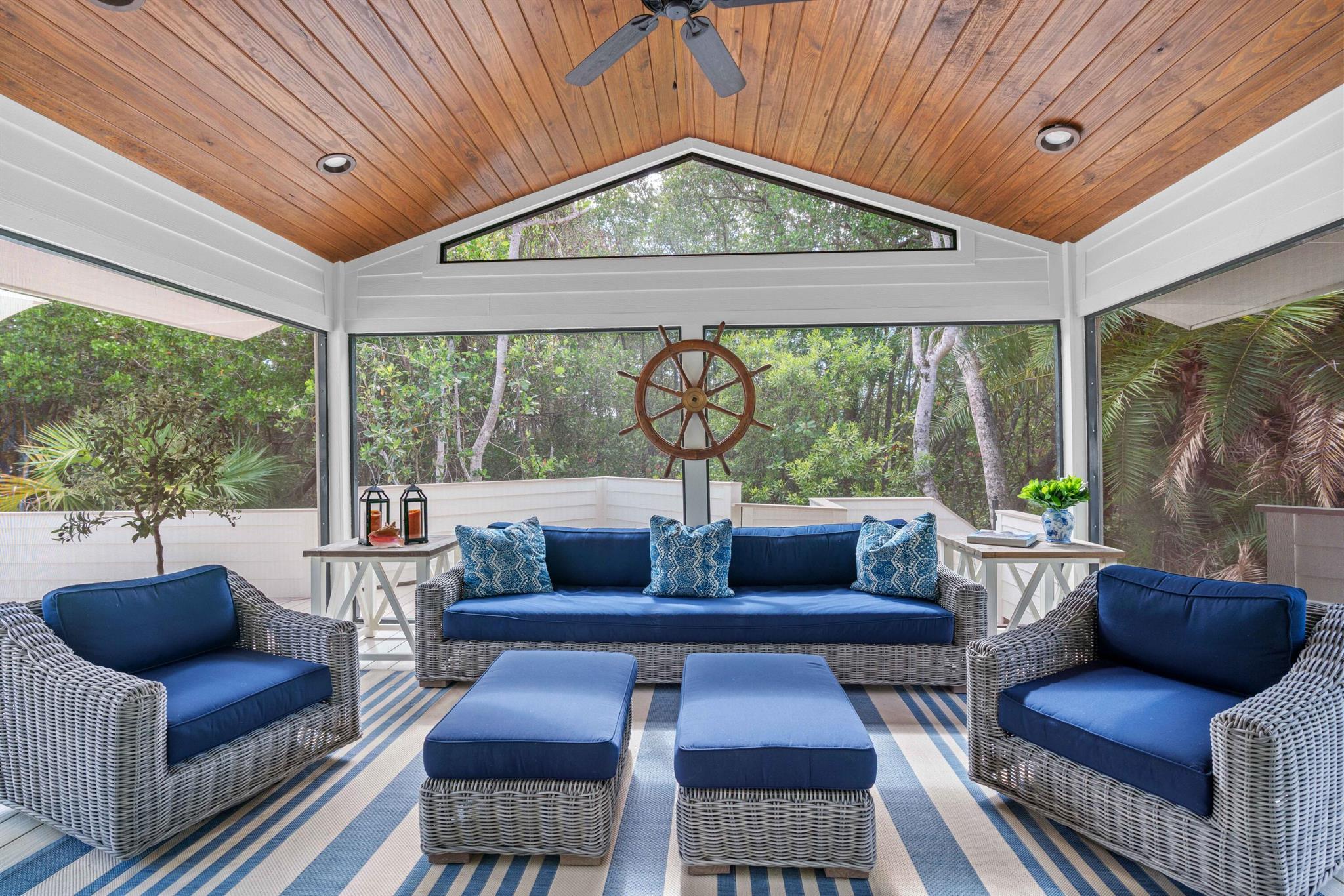 LOBLOLLY BAY - Residential