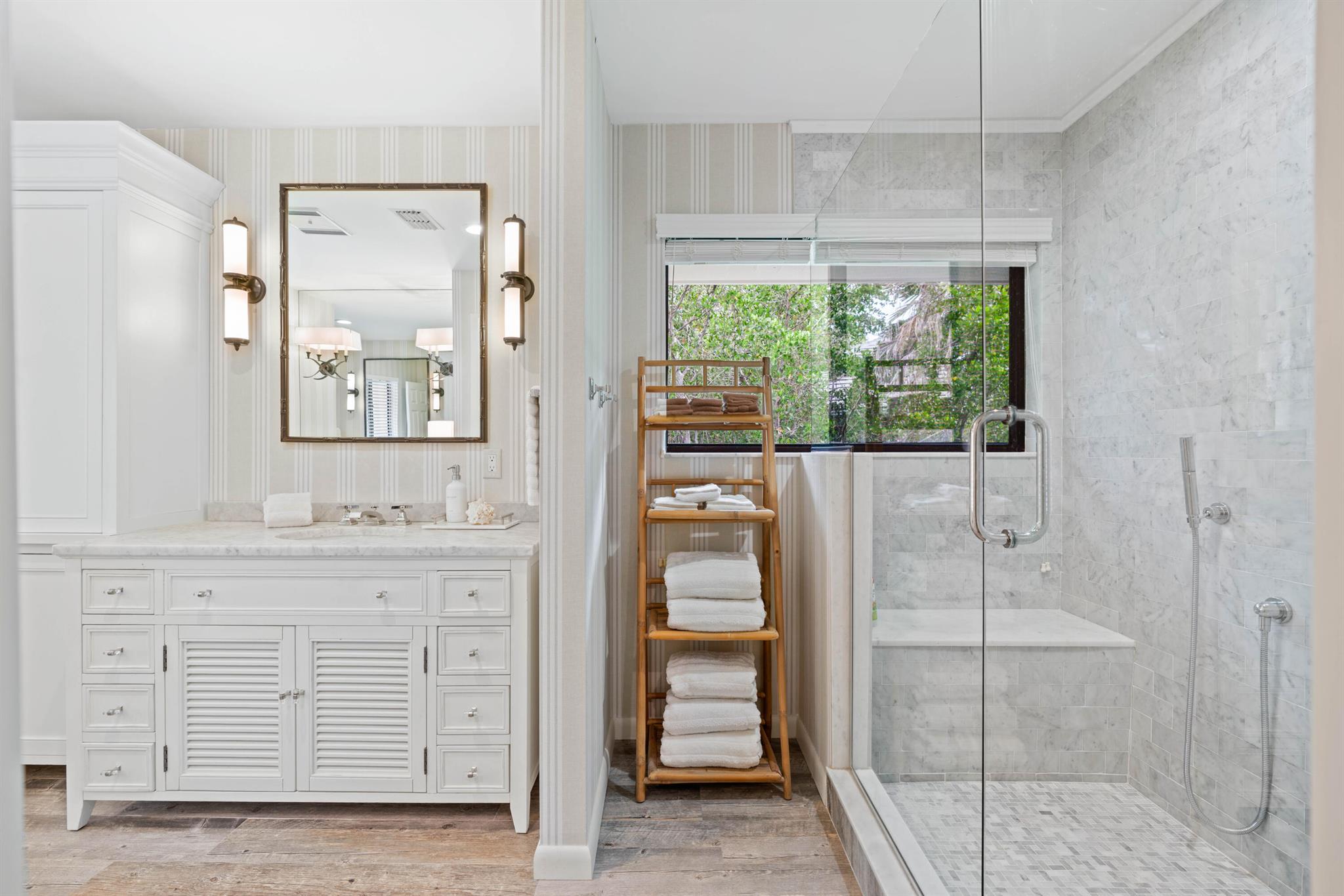 LOBLOLLY BAY - Residential