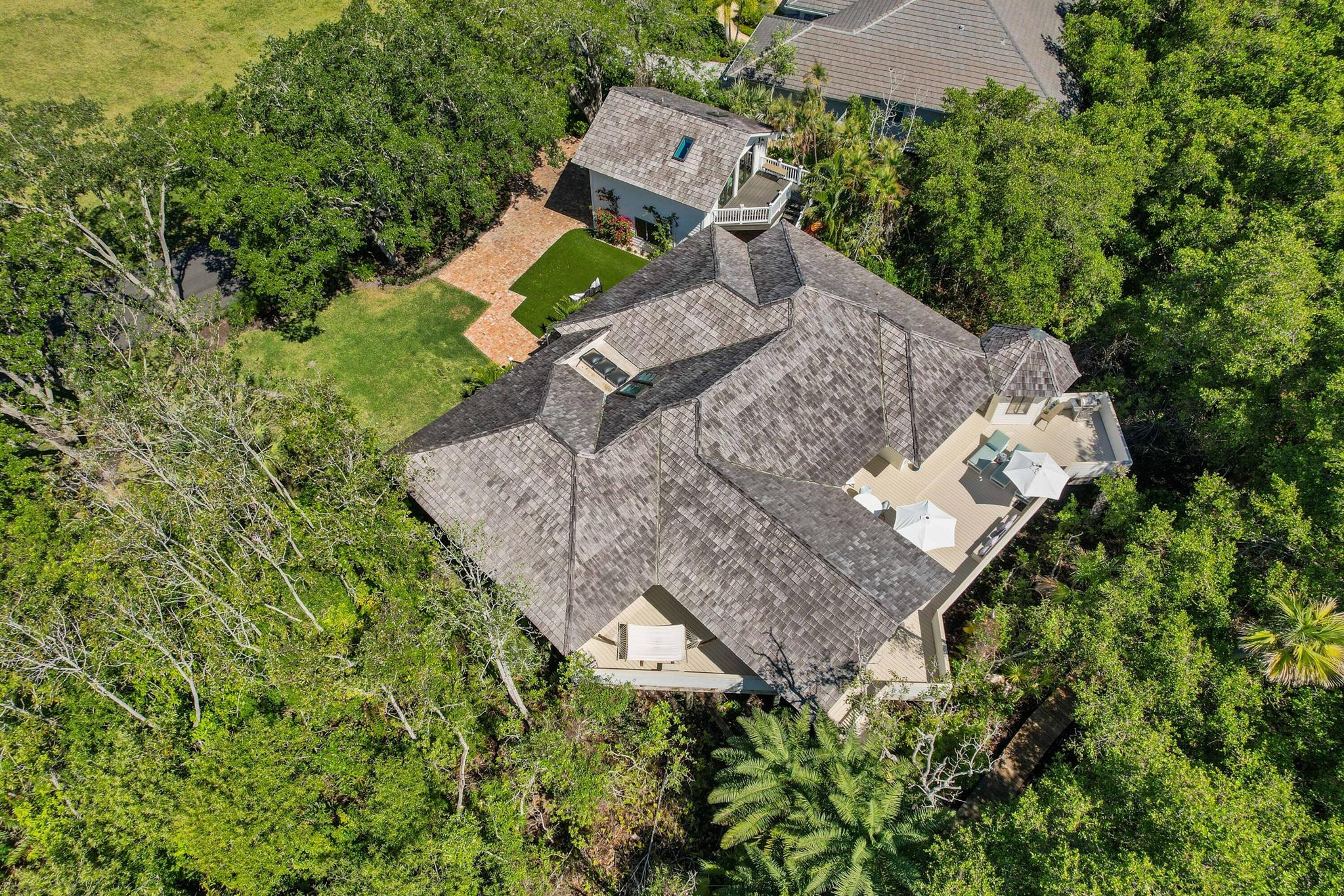 LOBLOLLY BAY - Residential