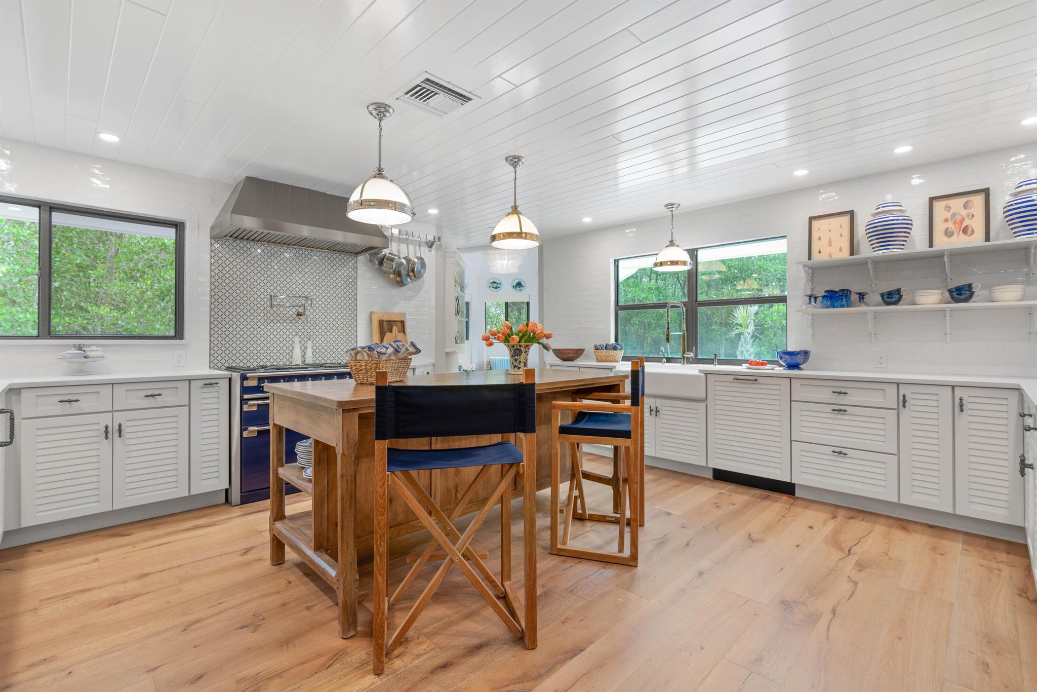 LOBLOLLY BAY - Residential