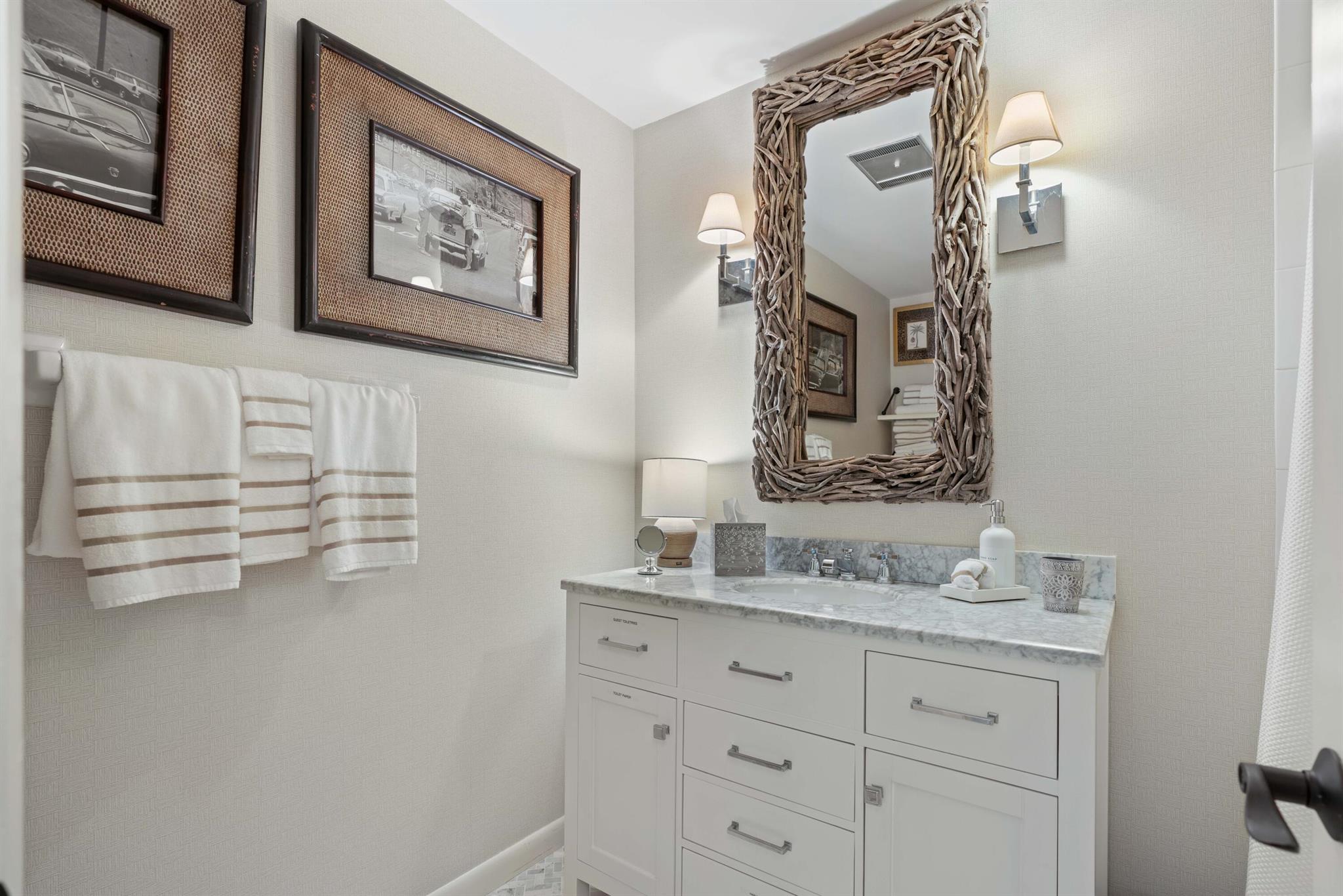 LOBLOLLY BAY - Residential