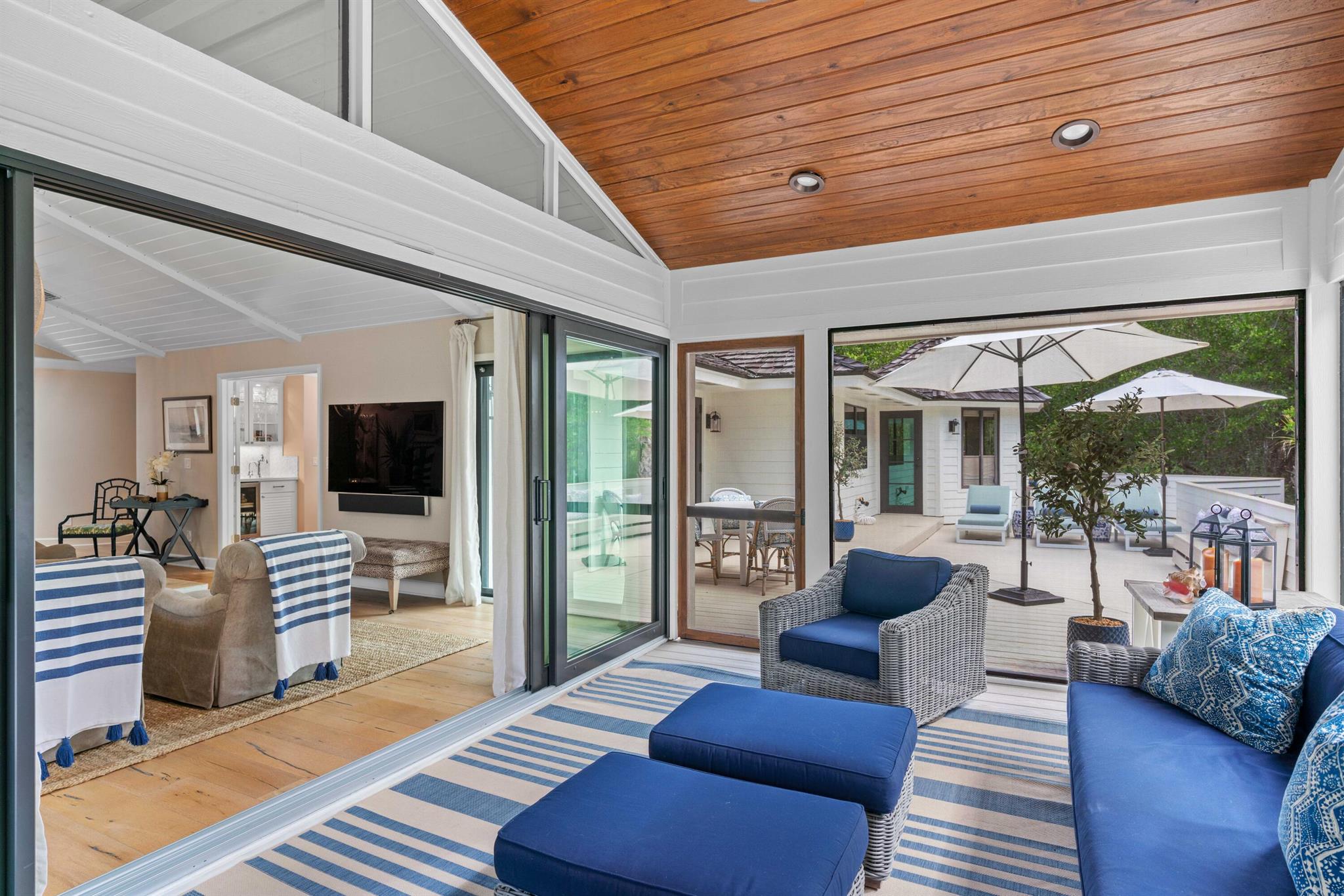 LOBLOLLY BAY - Residential