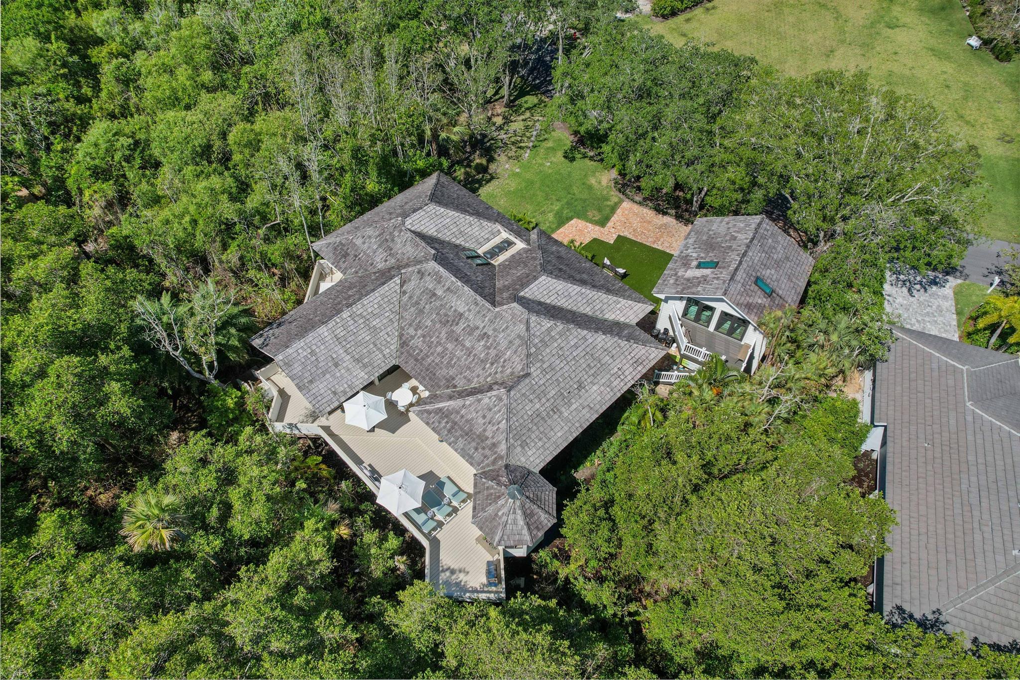 LOBLOLLY BAY - Residential