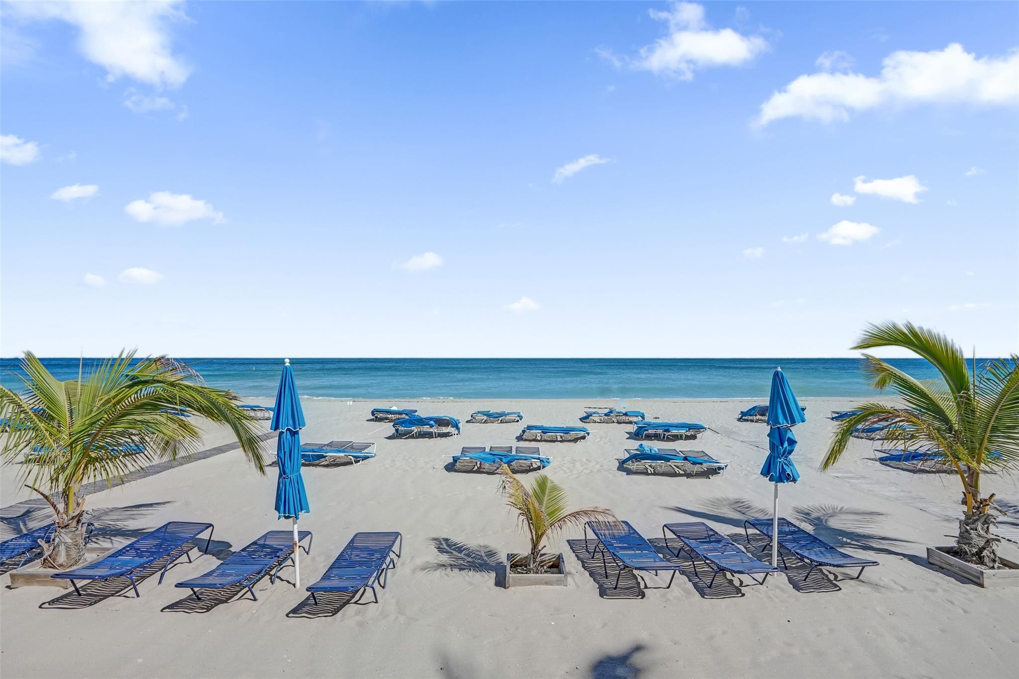 3700 Galt Ocean Drive 607