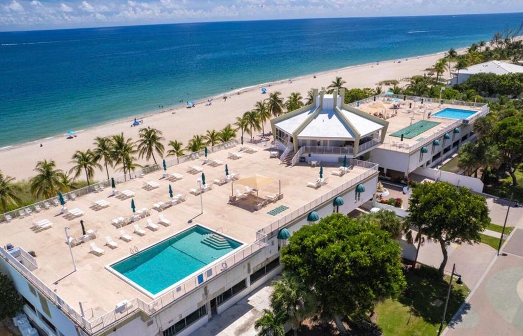 Photo of 111 Briny Avenue #610, Pompano Beach, FL 33062 (MLS # B26081968)