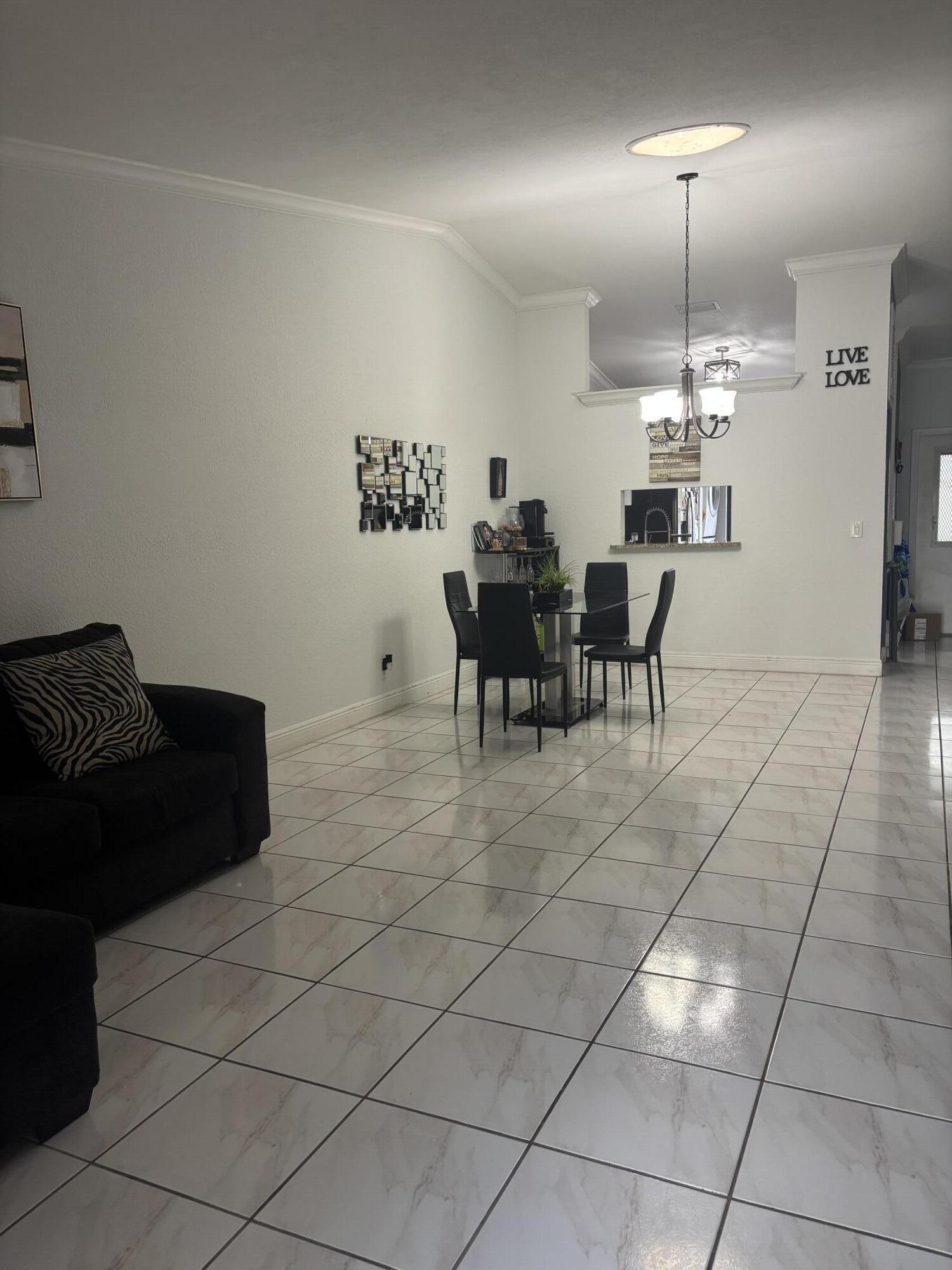PINE RIDGE NORTH II CONDO - Residential Lease