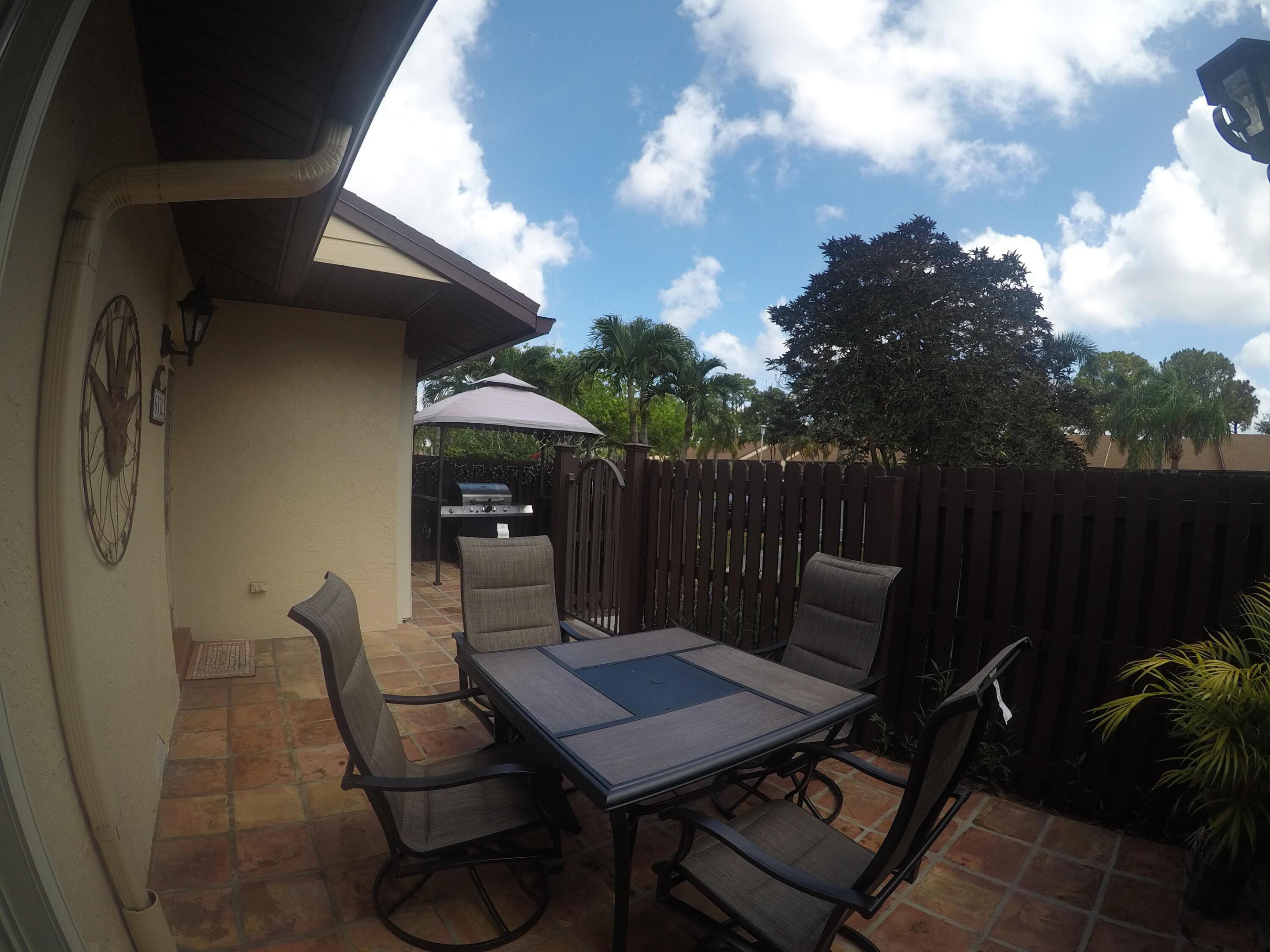 PINE RIDGE NORTH II CONDO - Residential Lease
