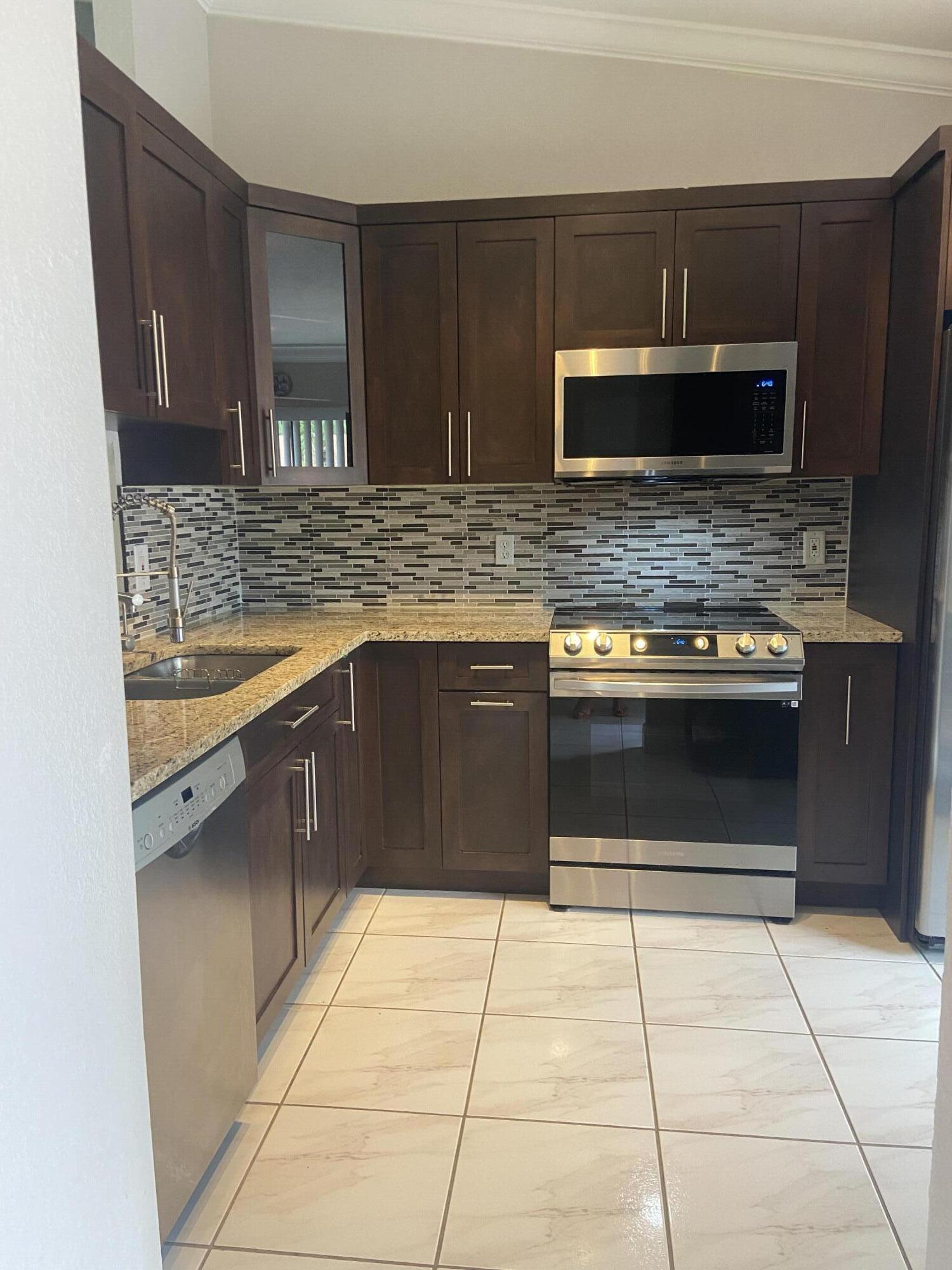 PINE RIDGE NORTH II CONDO - Residential Lease