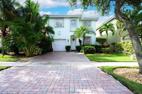 4156 Meade Way West Palm Beach FL 33409