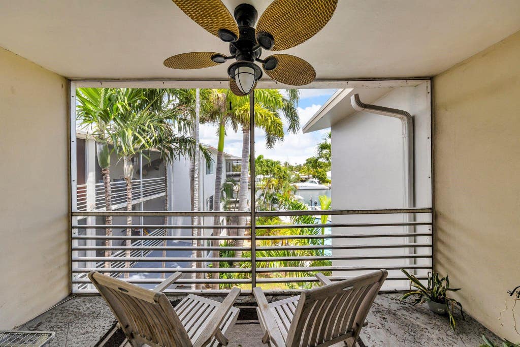 Photo of 1535 SE 15TH Street #305, Fort Lauderdale, FL 33316 (MLS # B26054929)