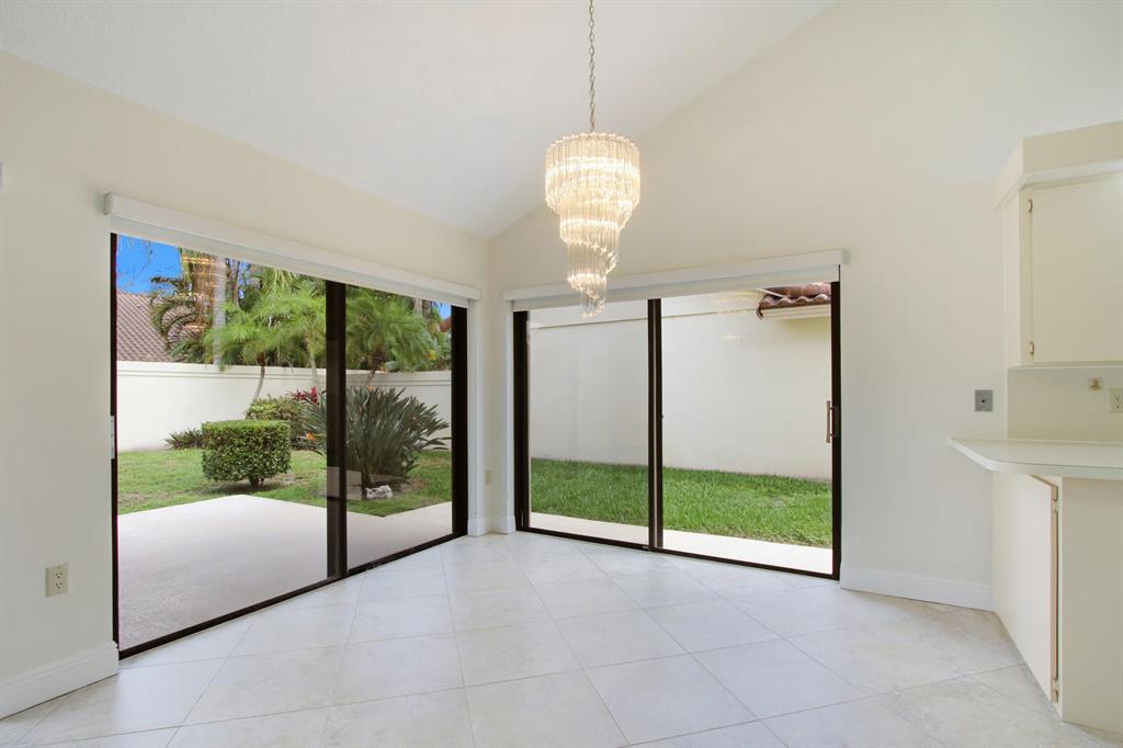 SARATOGA POINTE - Residential