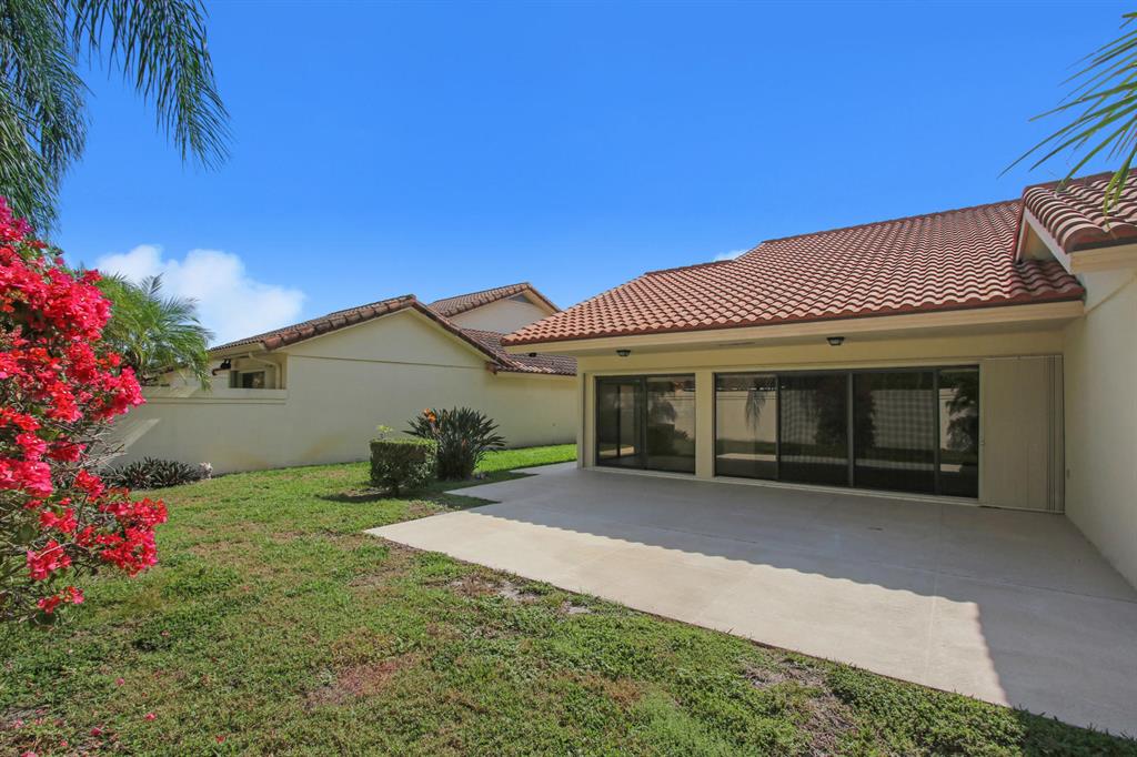 SARATOGA POINTE - Residential