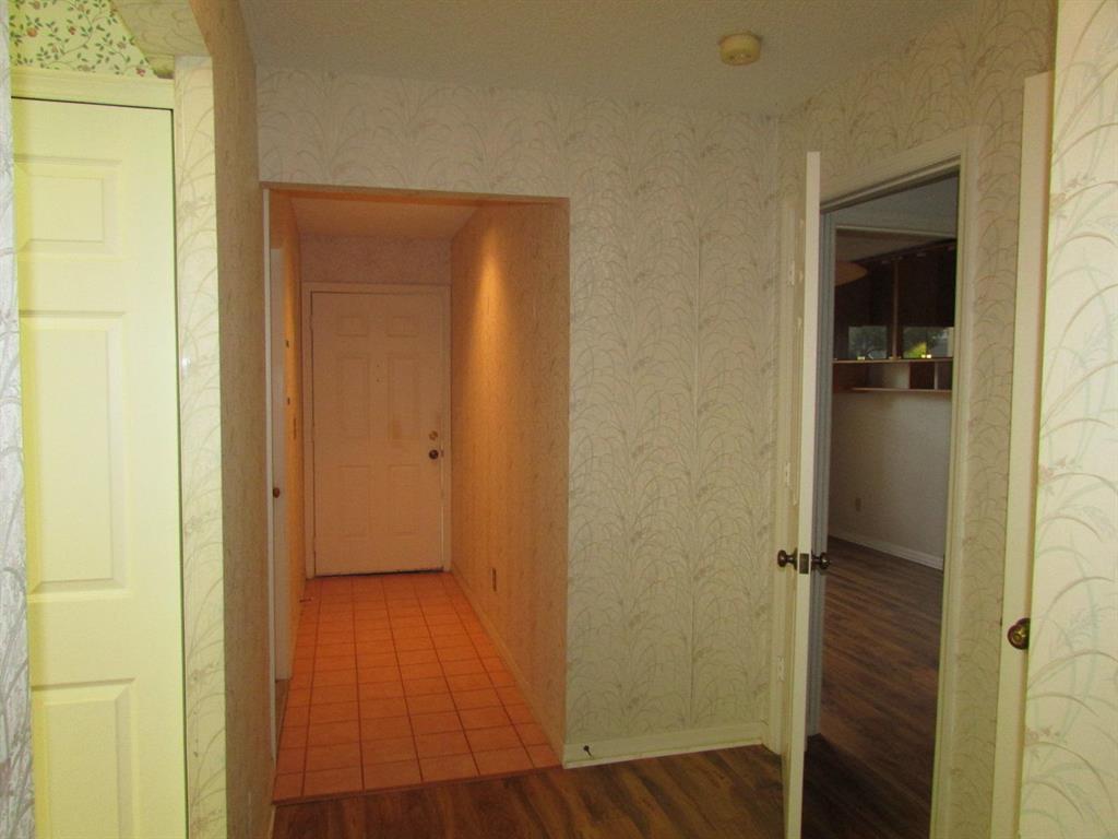 HOLLY CREEK - Residential