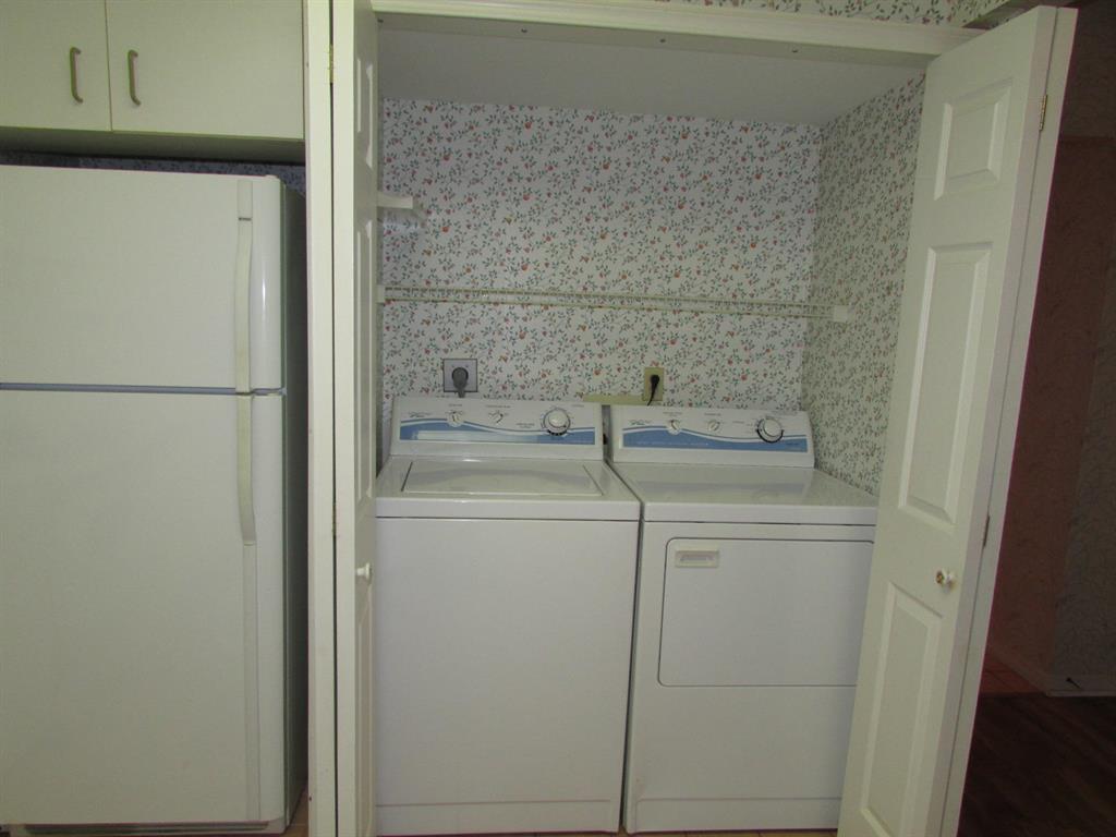 HOLLY CREEK - Residential