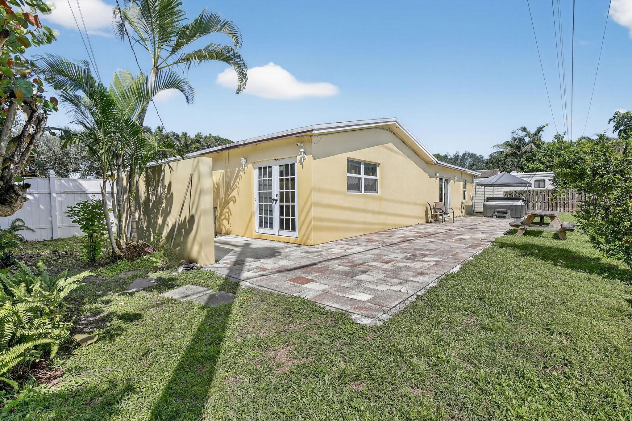 PLANTATION PARK FIFTH ADD - Residential