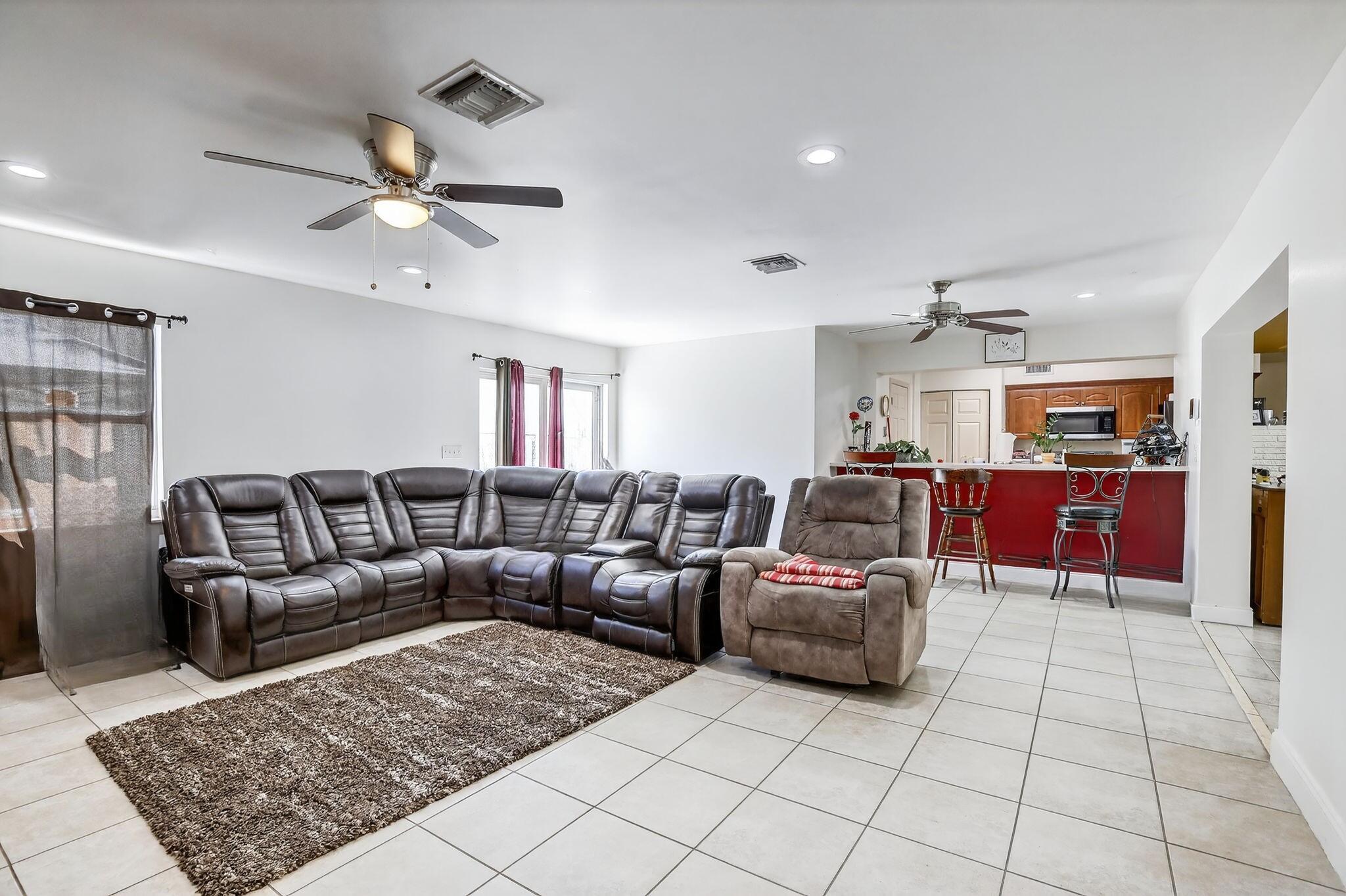 PLANTATION PARK FIFTH ADD - Residential