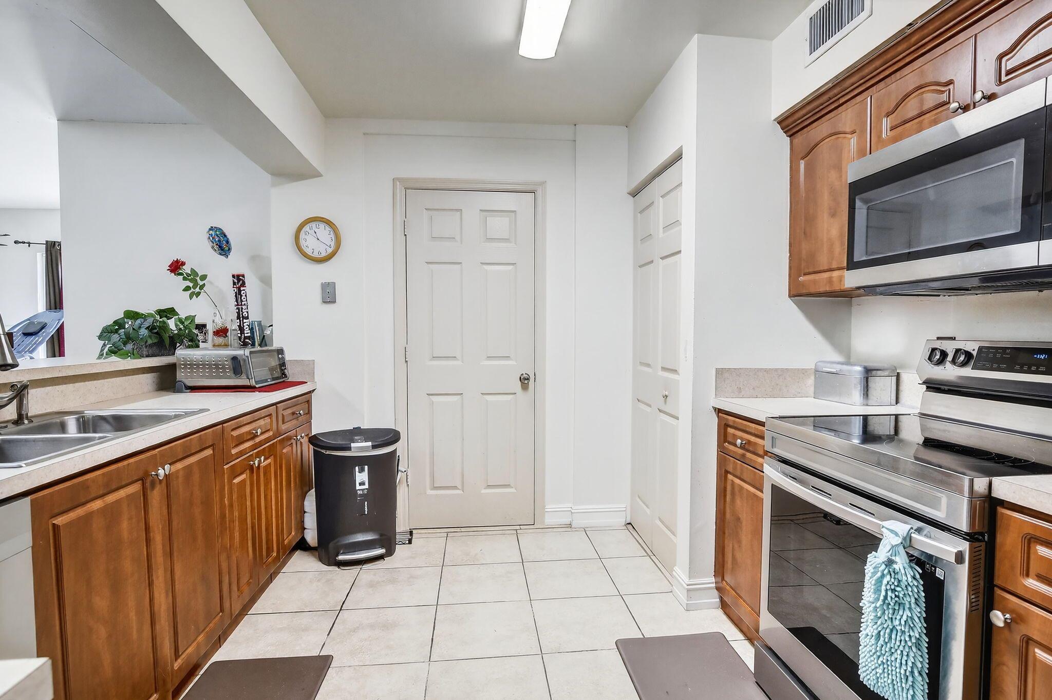PLANTATION PARK FIFTH ADD - Residential