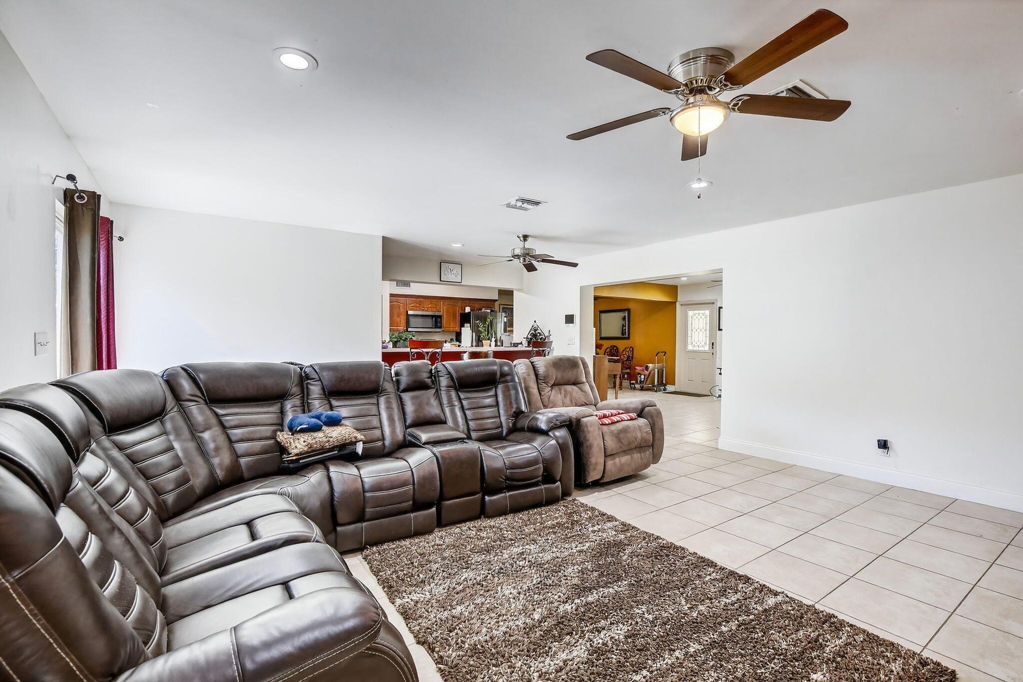 PLANTATION PARK FIFTH ADD - Residential
