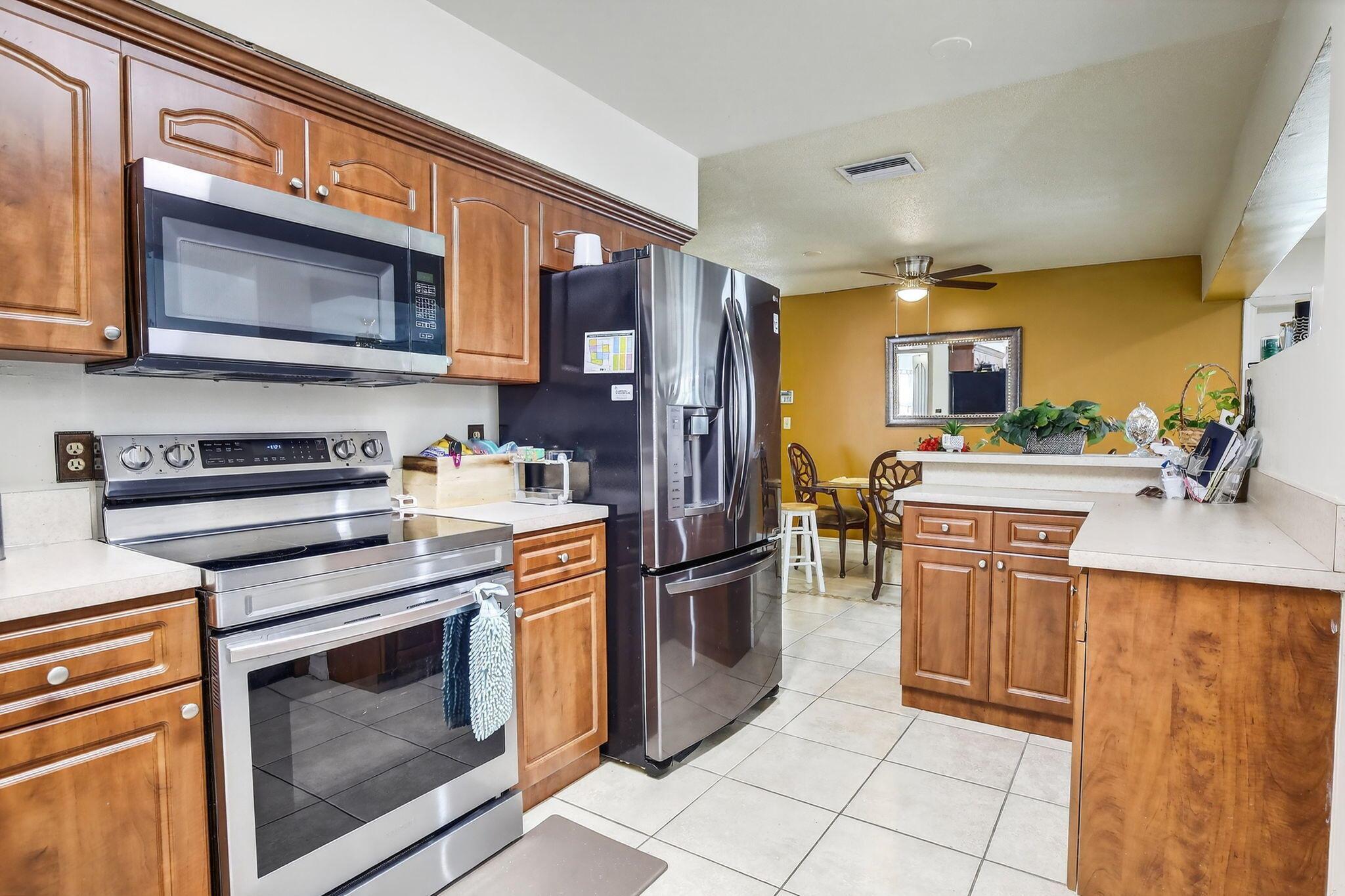 PLANTATION PARK FIFTH ADD - Residential