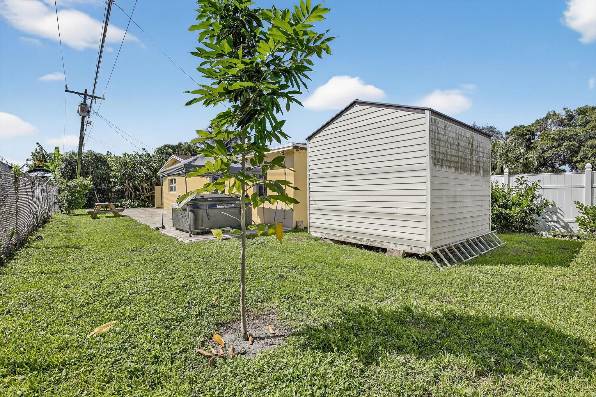 PLANTATION PARK FIFTH ADD - Residential