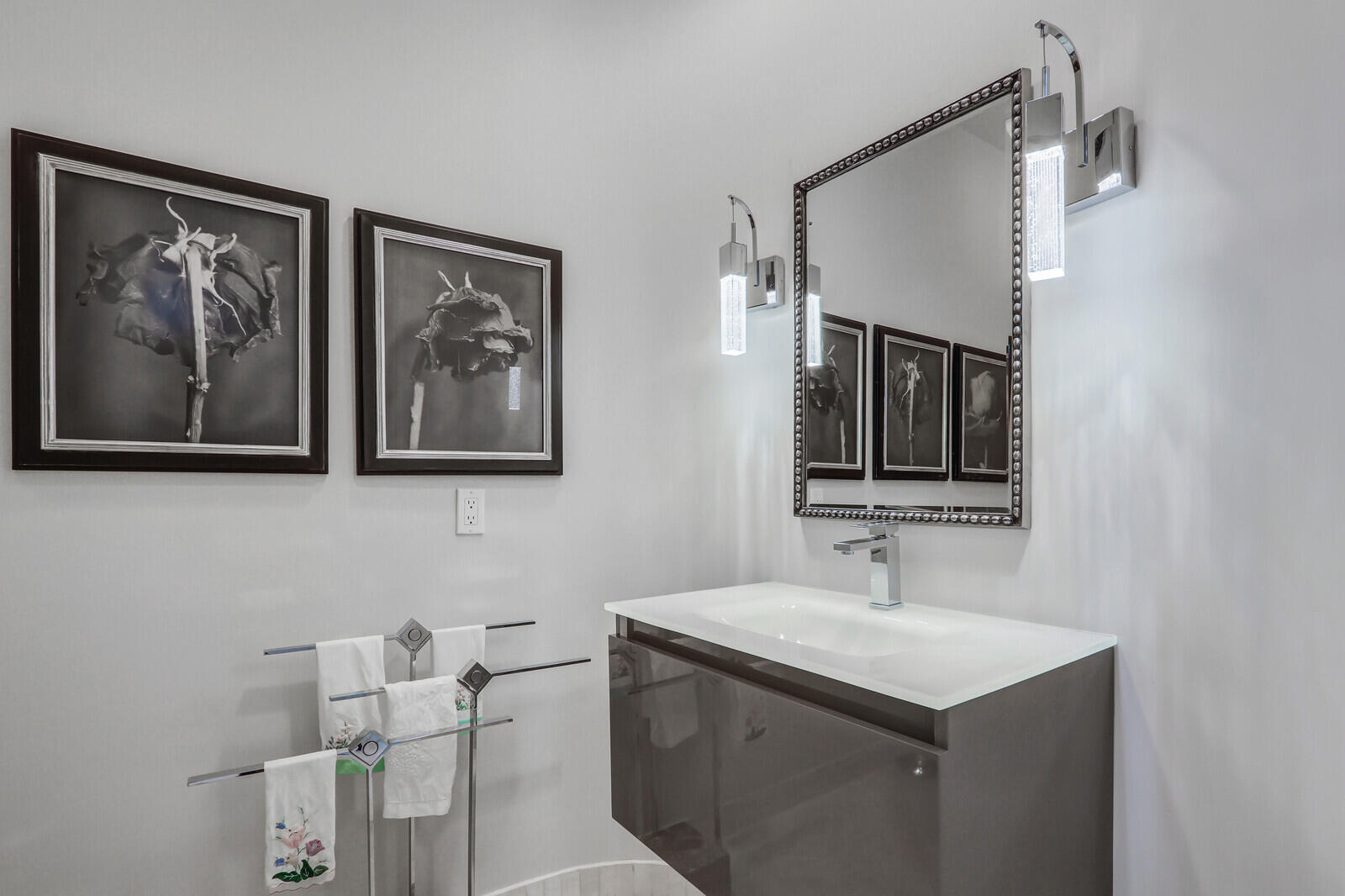 FRENCHMANS CREEK - Residential