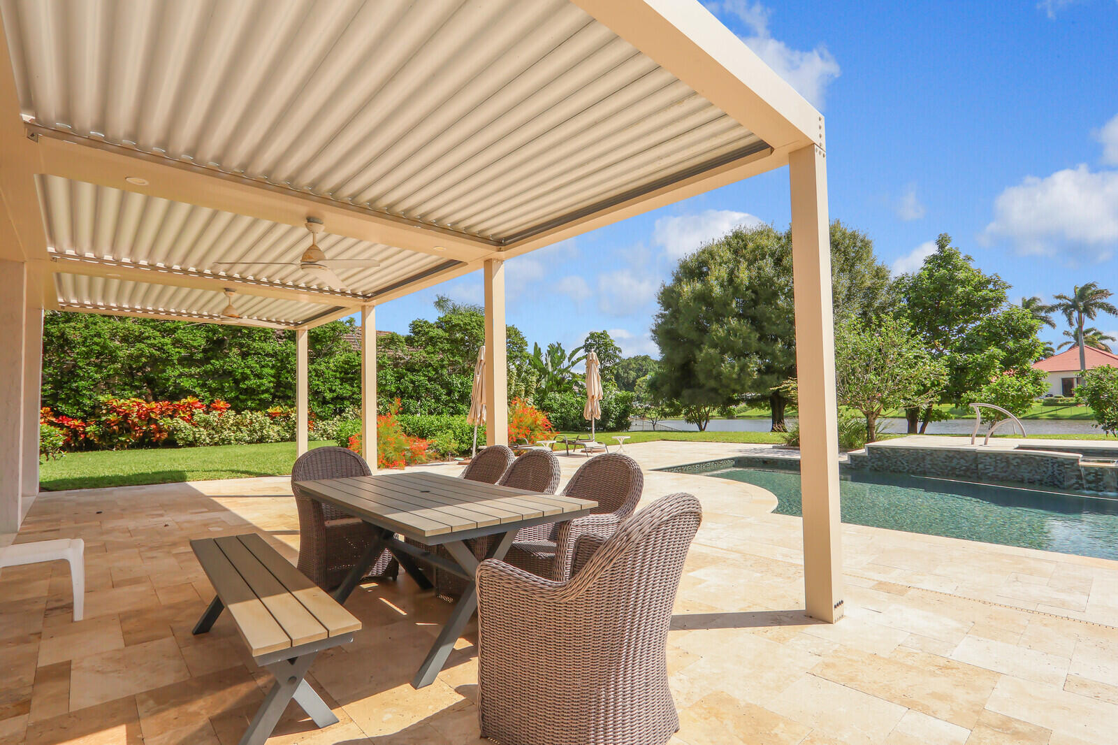 FRENCHMANS CREEK - Residential