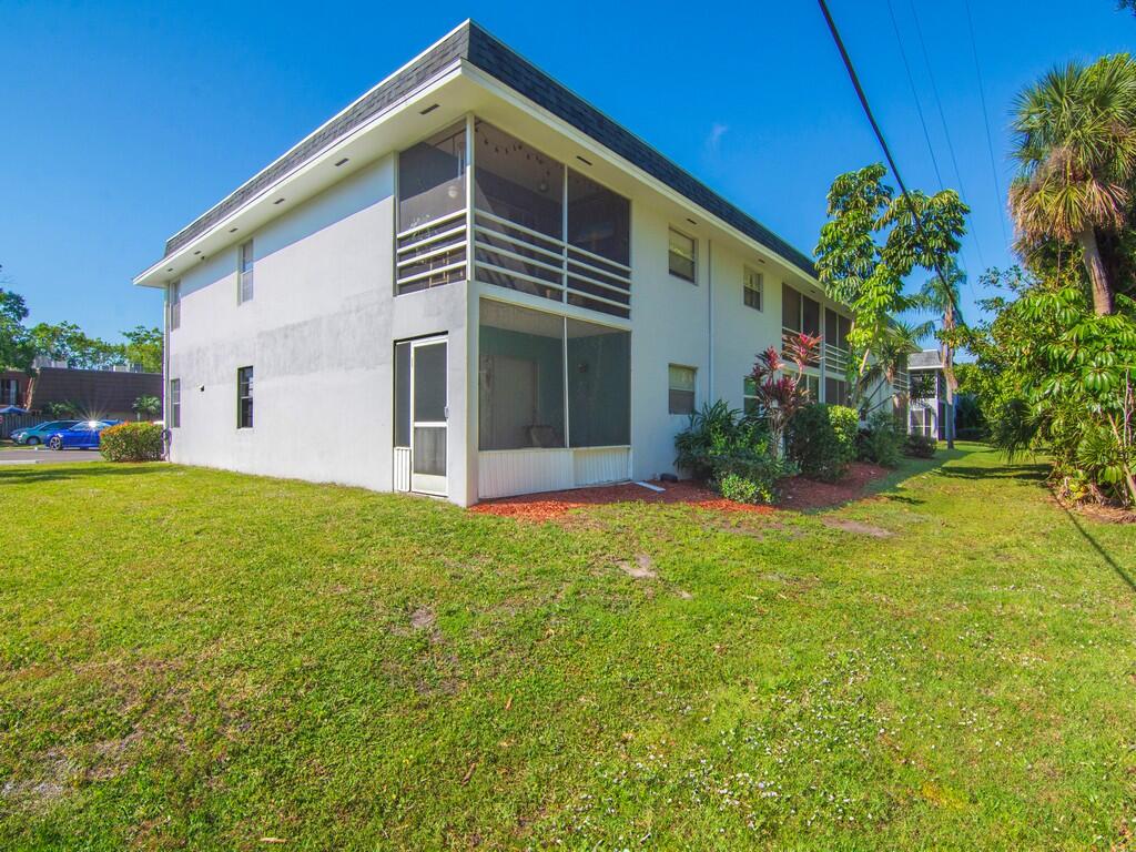 TROPIC GROVES CONDO - Residential