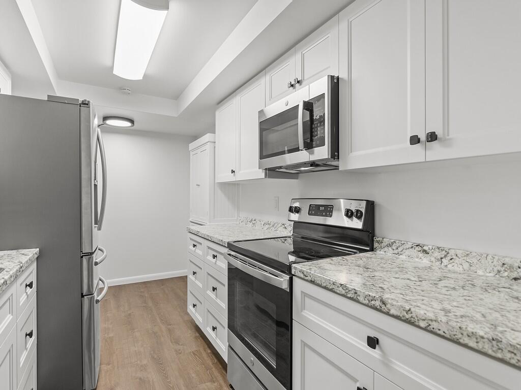 TROPIC GROVES CONDO - Residential