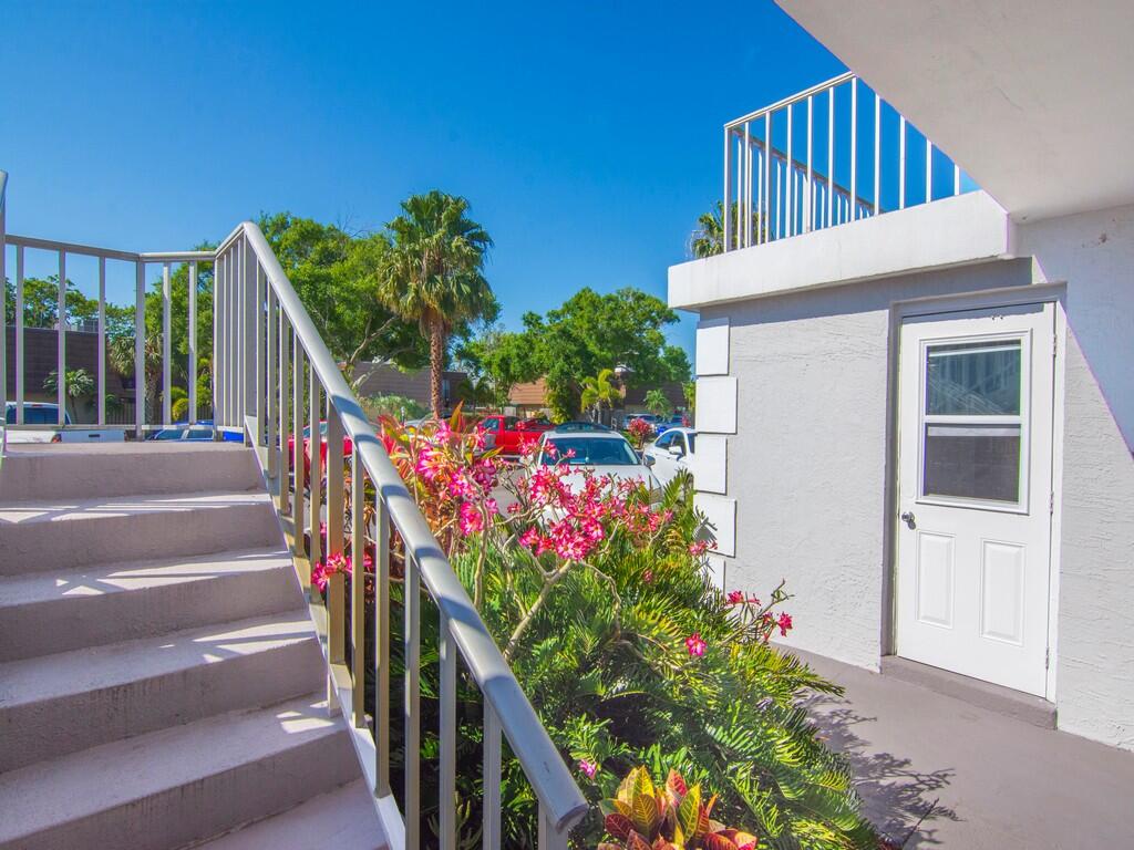 TROPIC GROVES CONDO - Residential
