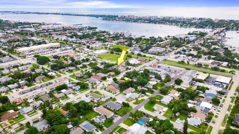 301 W Ocean Avenue 4 Lantana FL 33462