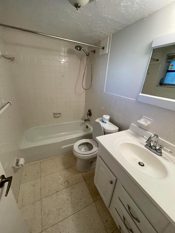 FALCON APTS CONDO - Residential Lease