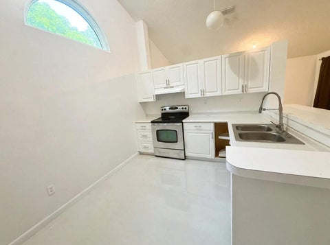 Tiny photo for 838 E PALM RUN Drive, North Lauderdale, FL 33068 (MLS # B26067437)