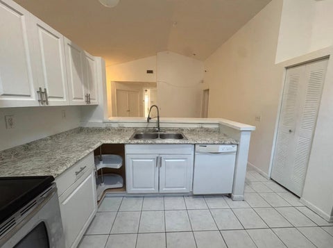 Tiny photo for 838 E PALM RUN Drive, North Lauderdale, FL 33068 (MLS # B26067437)