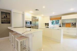 LAKE SHORE ESTATES - Residential