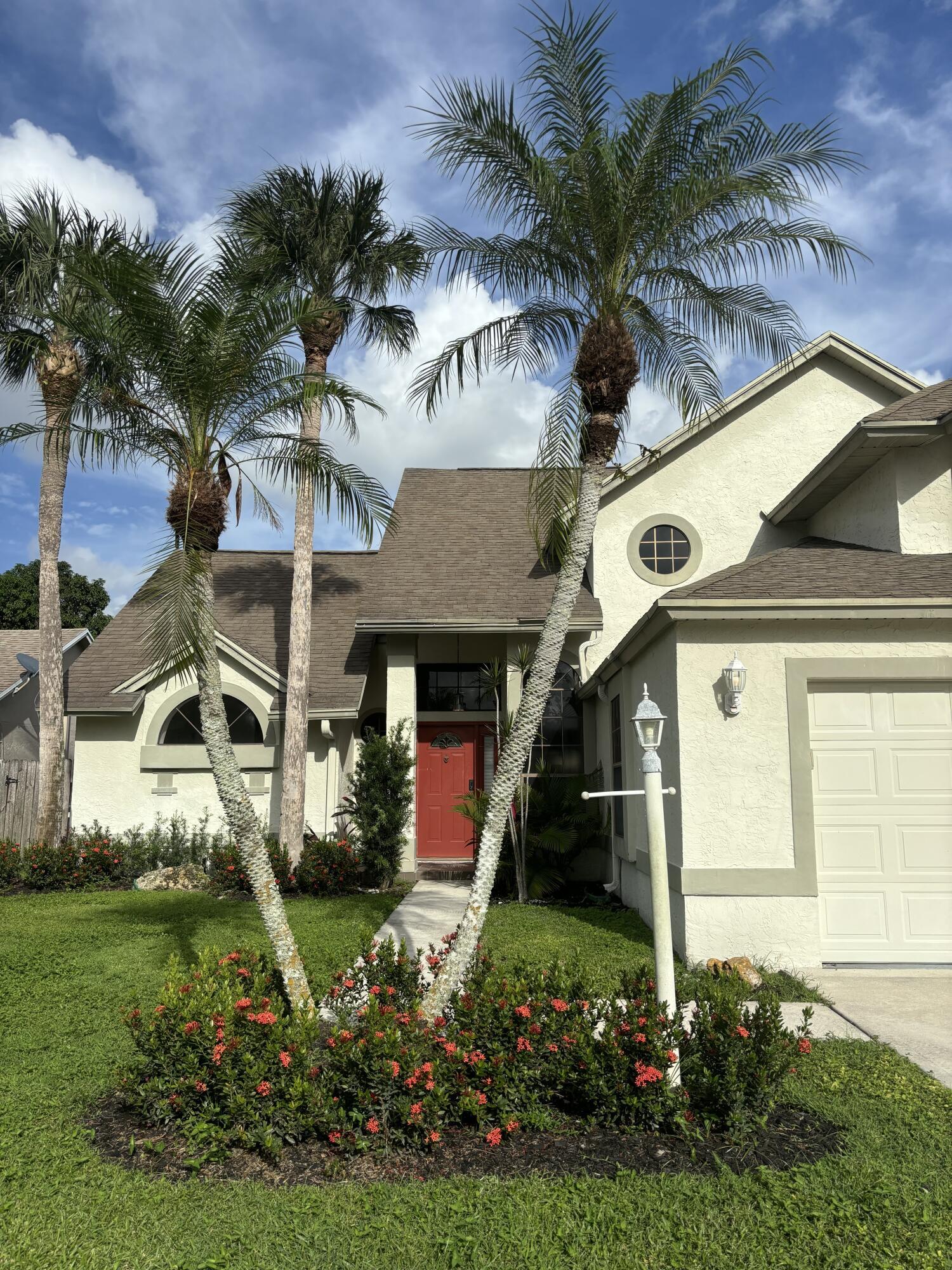 12989 Meadowbreeze Drive