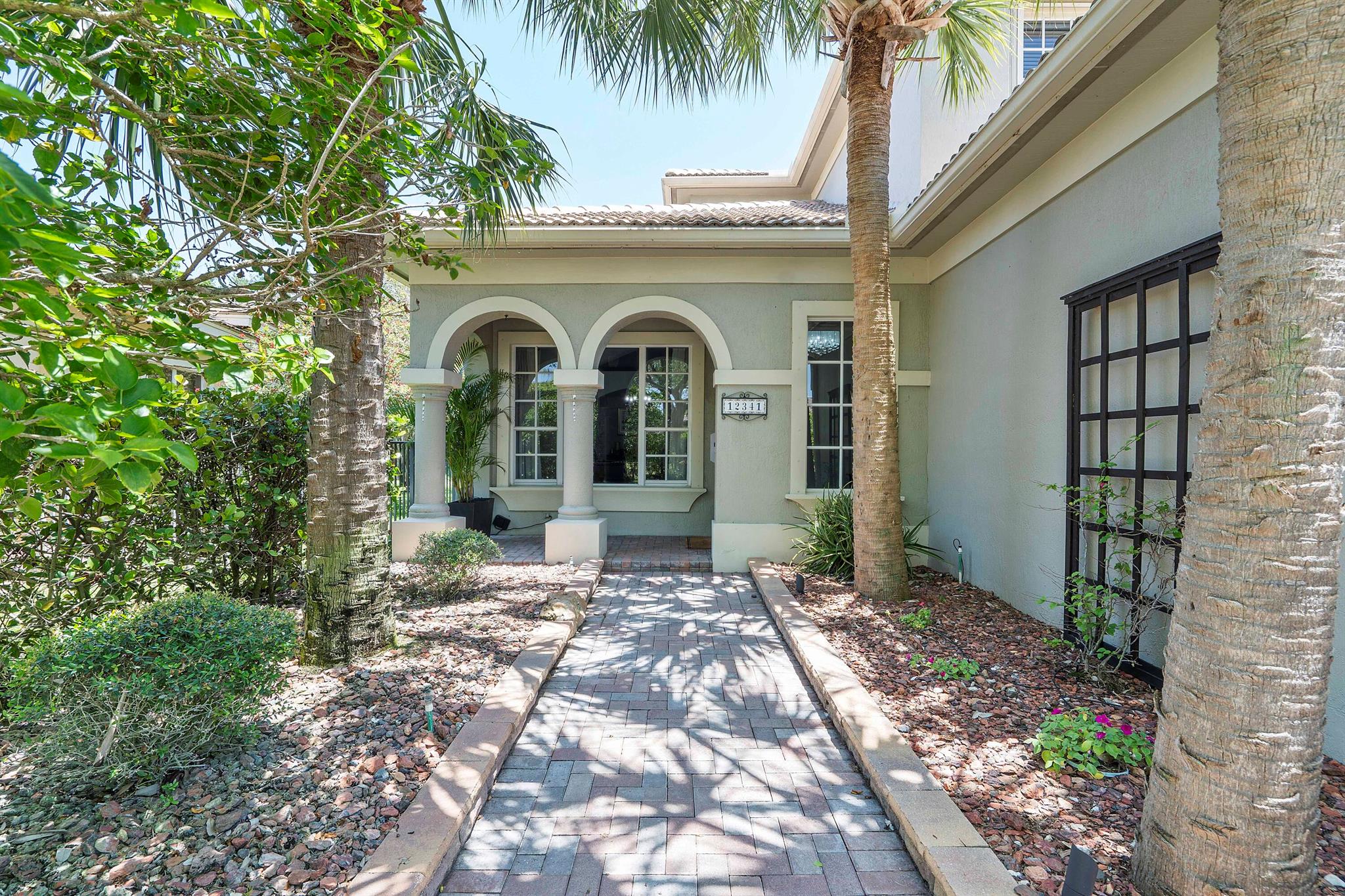12341 NW 78th Manor