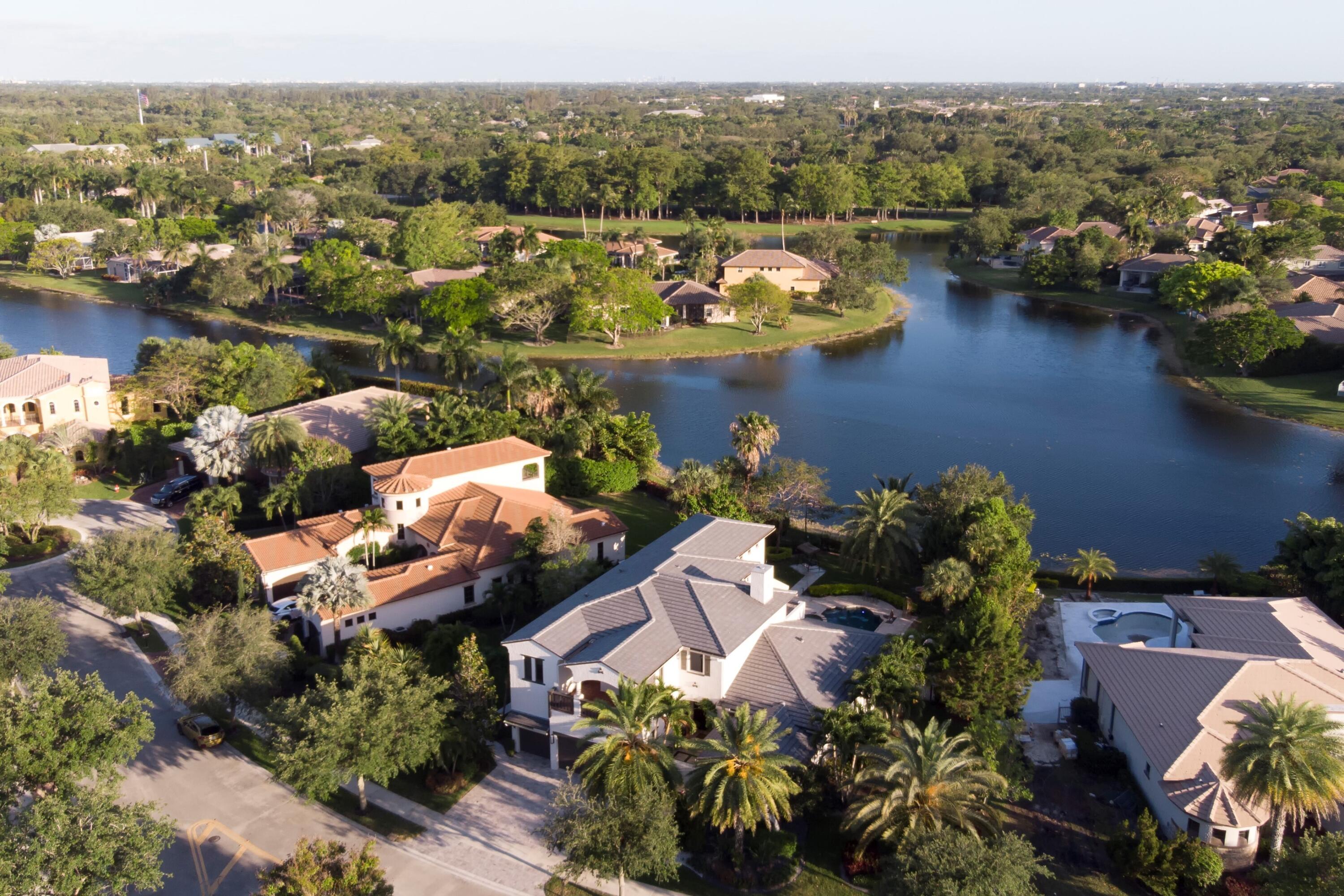 PARKLAND GOLF & COUNTRY C - Residential