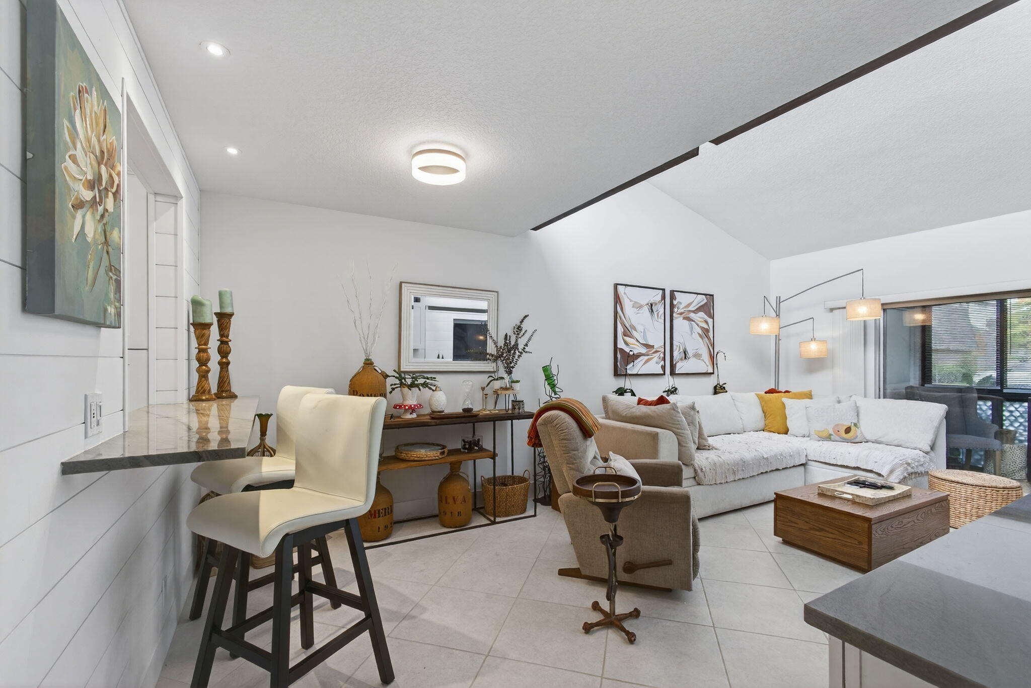 BOUNDBROOK CONDO S - Residential