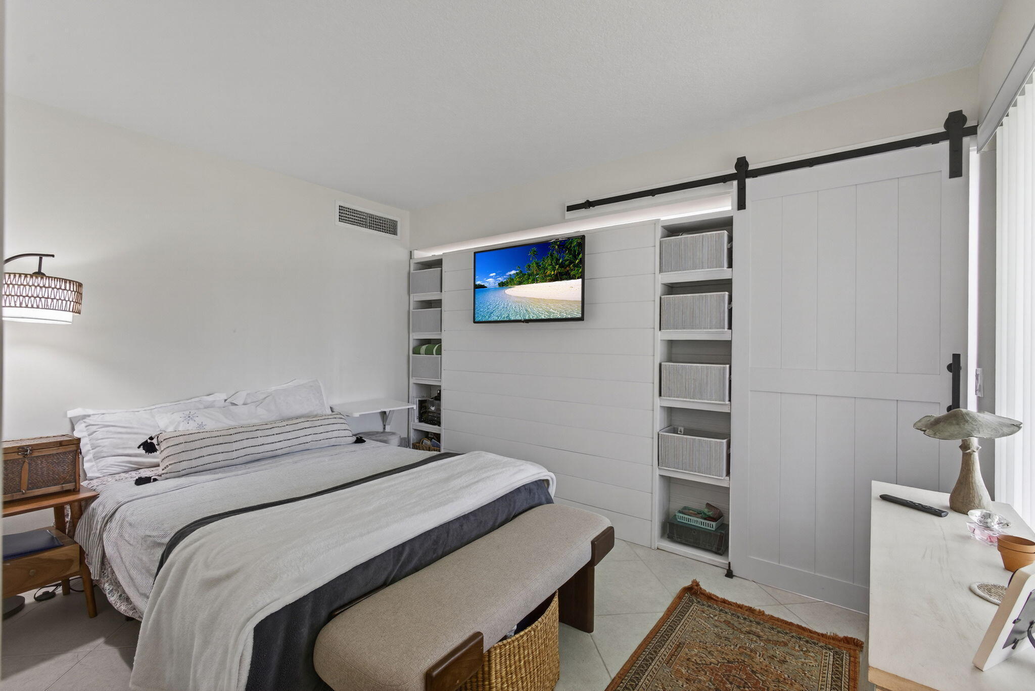 BOUNDBROOK CONDO S - Residential