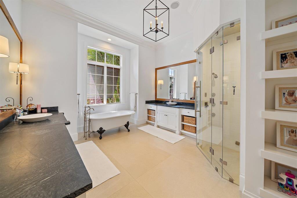 RITZ CARLTON GOLF CLUB & SPA POD B - Residential