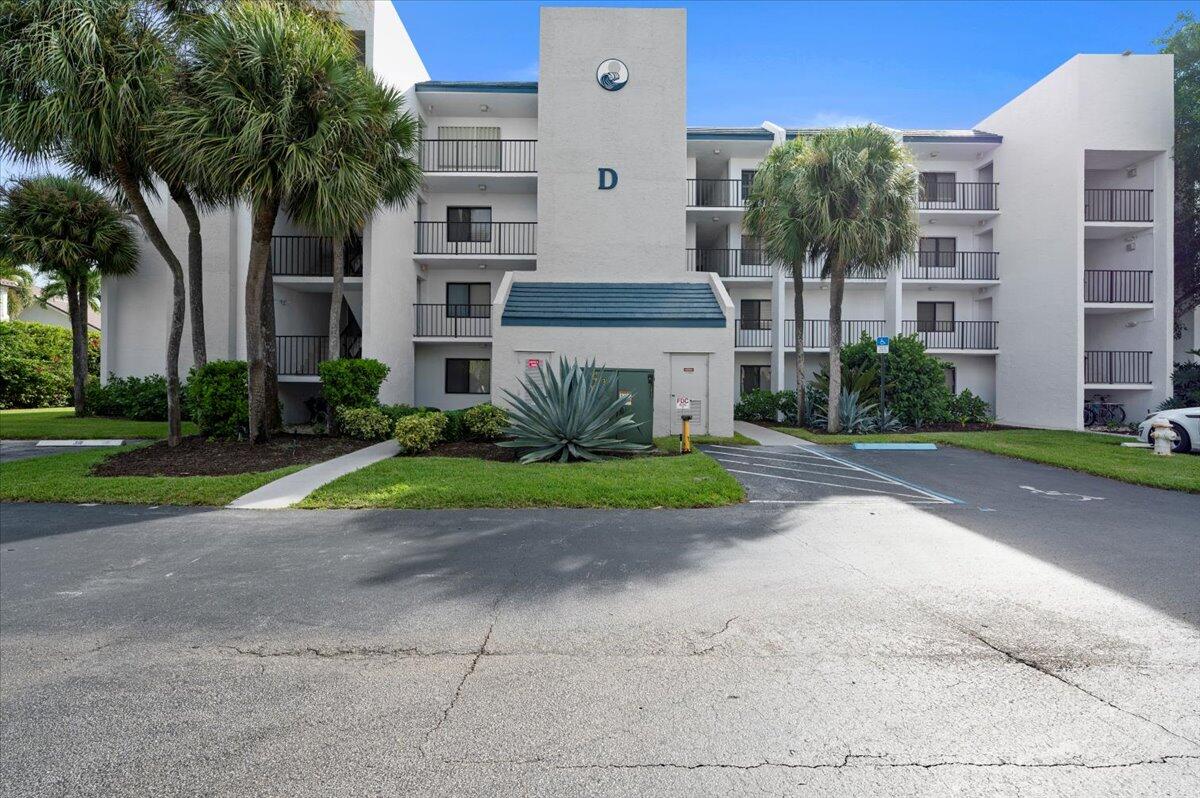 SEA RISE CONDO - Residential Lease