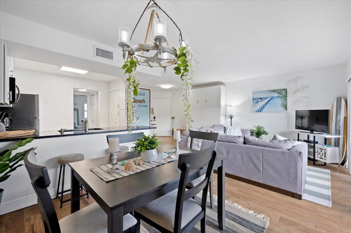 SEA RISE CONDO - Residential Lease