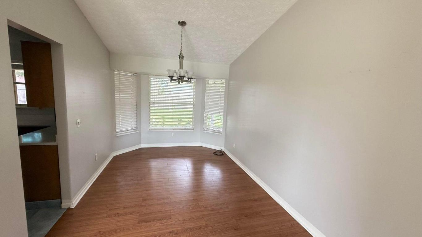 PORT ST LUCIE SECTION 33 - Residential