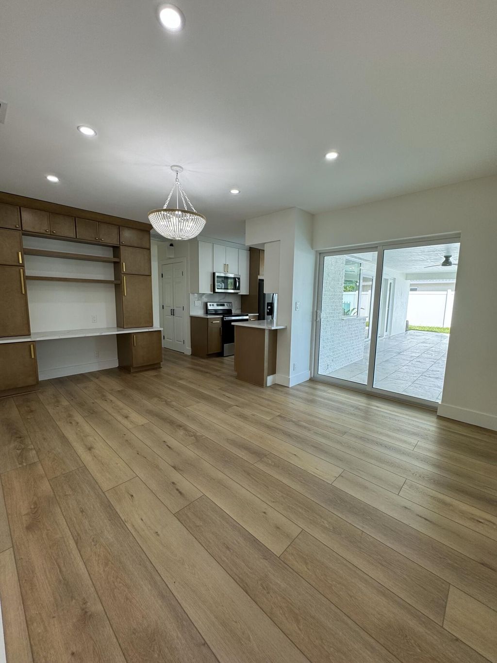 Photo of 928 SW 3rd Street, Boca Raton, FL 33486 (MLS # R11029035)