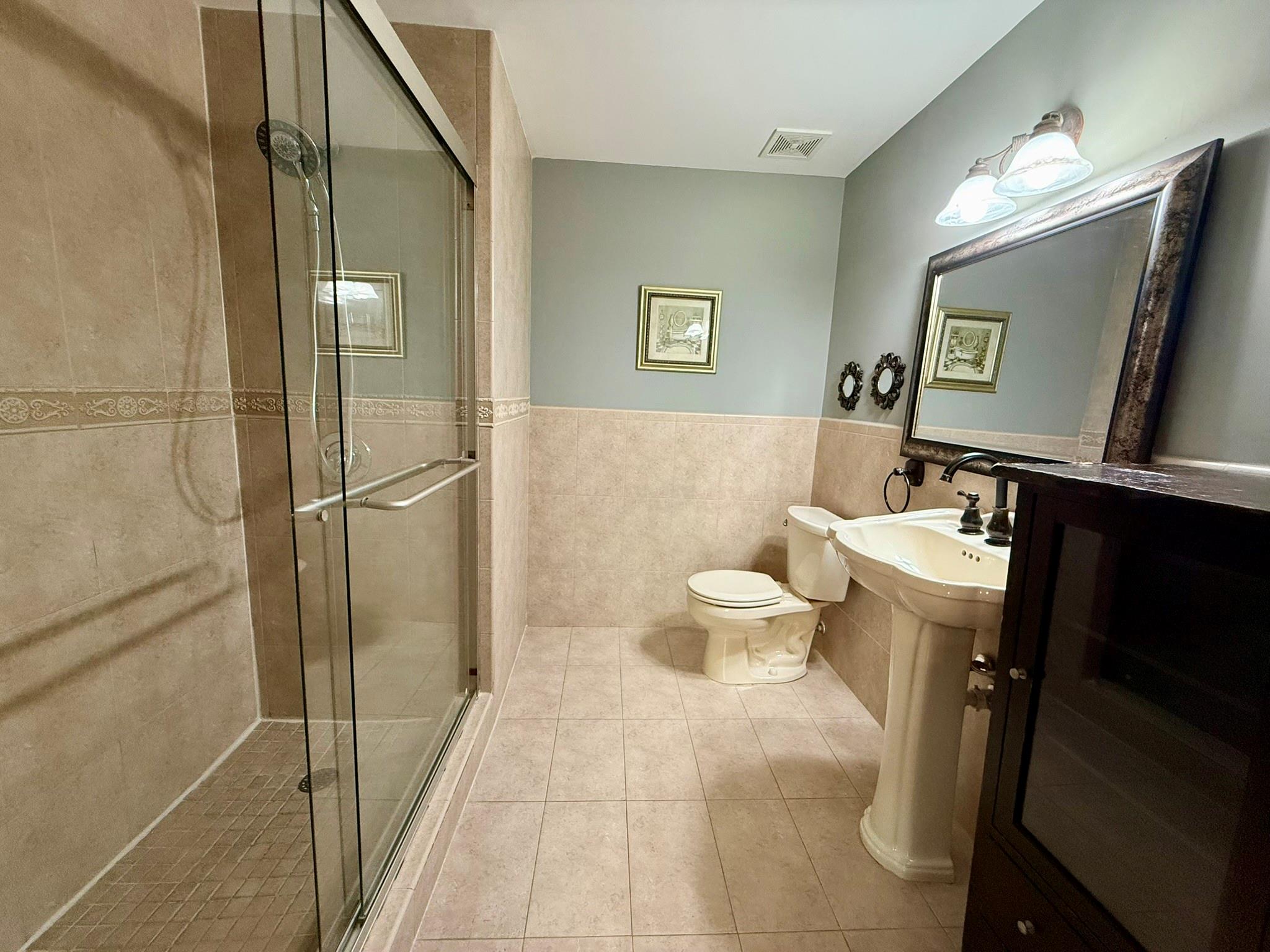 San Sebastian - Residential Lease