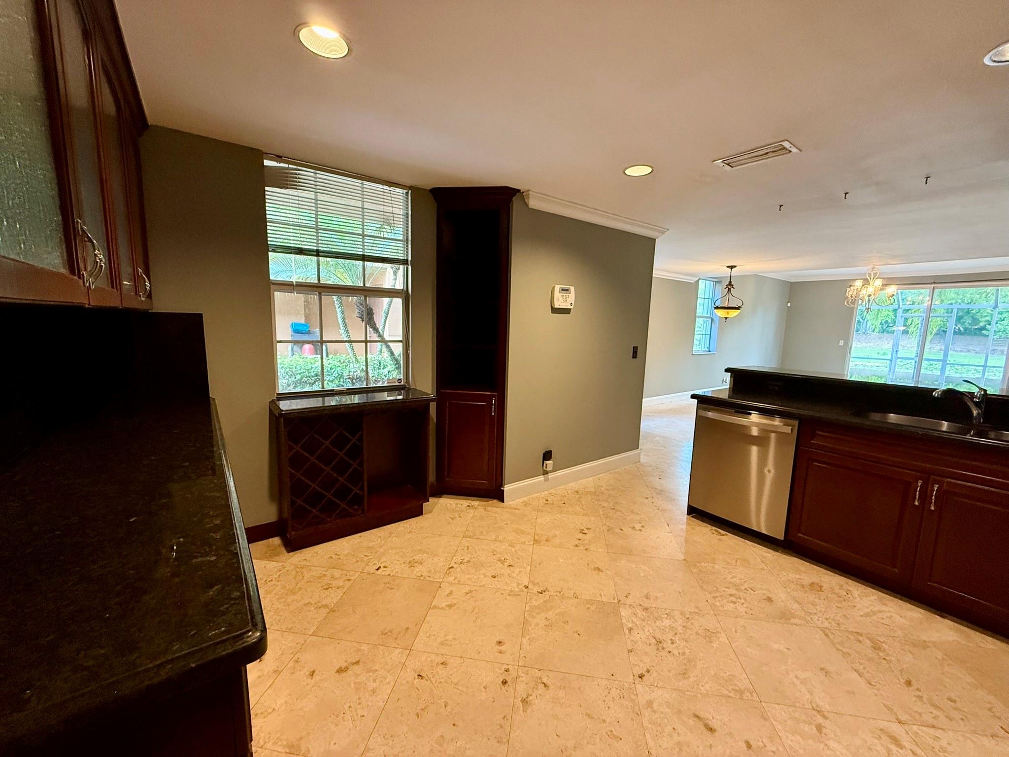 San Sebastian - Residential Lease