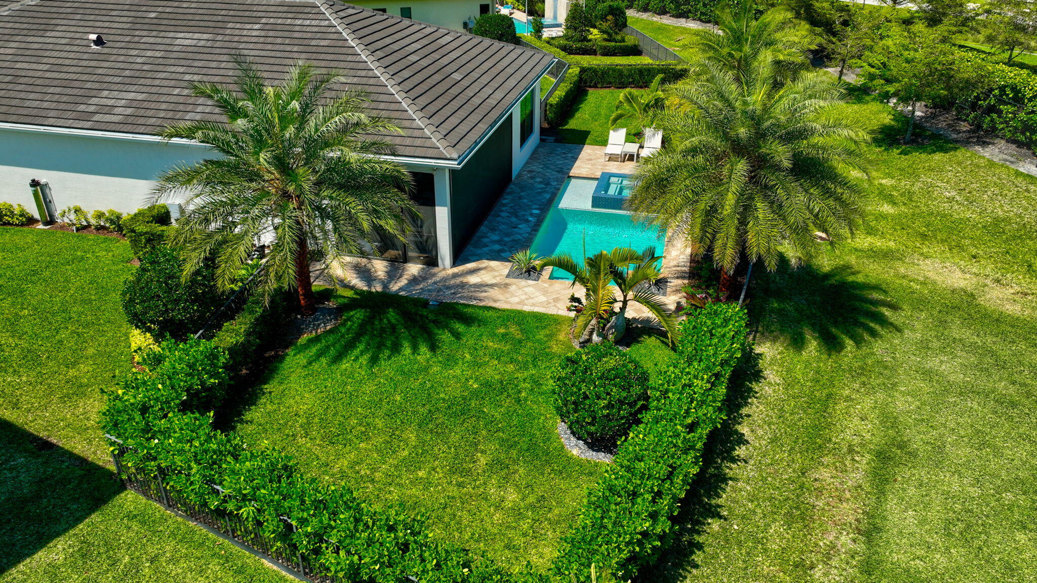 CRESSWIND PALM BEACH - Residential