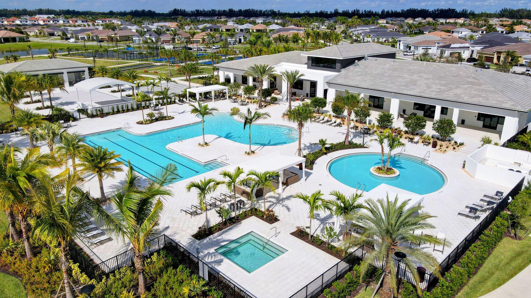 CRESSWIND PALM BEACH - Residential