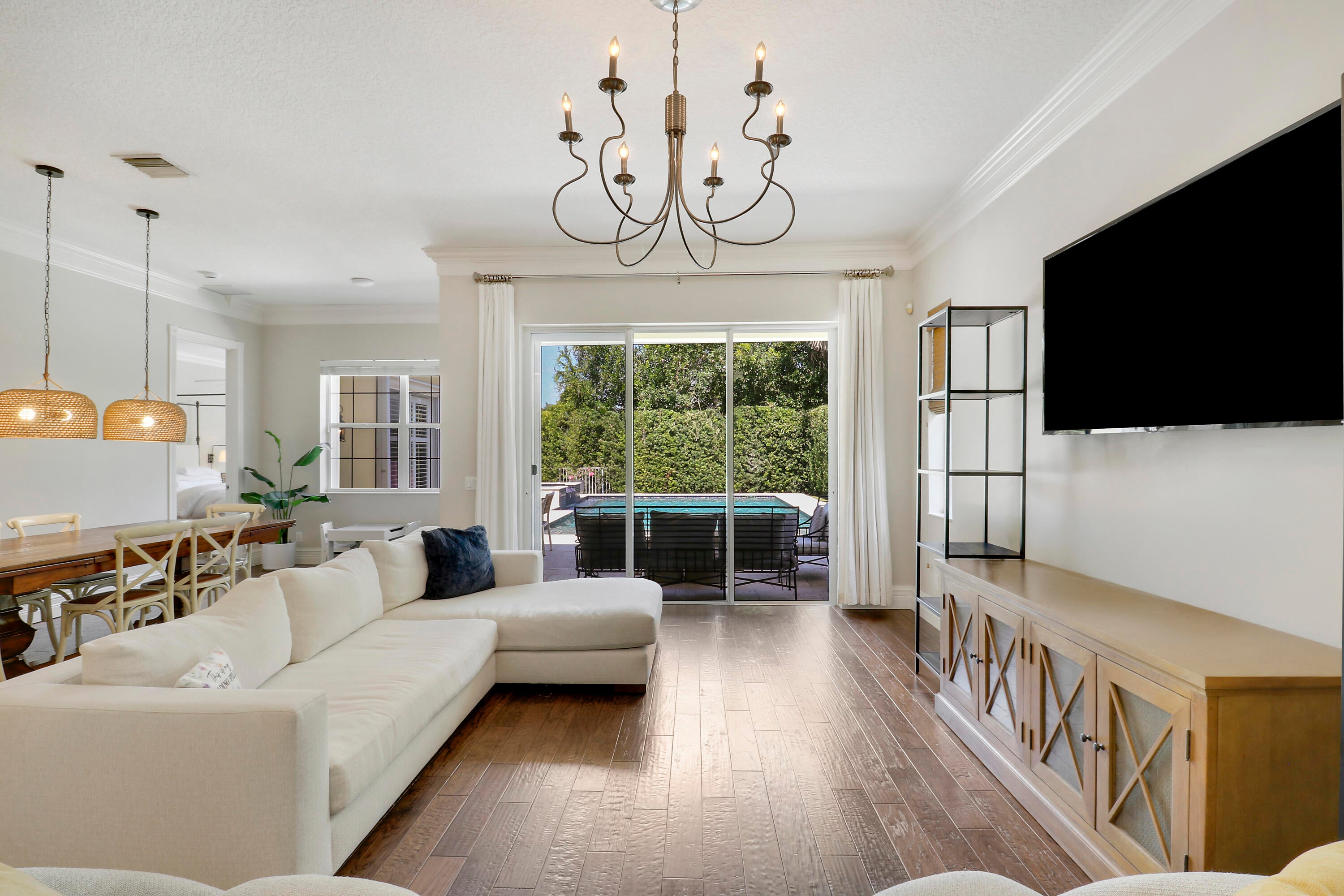 314 CARAVELLE Drive