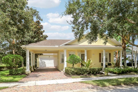 Photo of 314 CARAVELLE Drive, Jupiter, FL 33458 (MLS # B26057957)